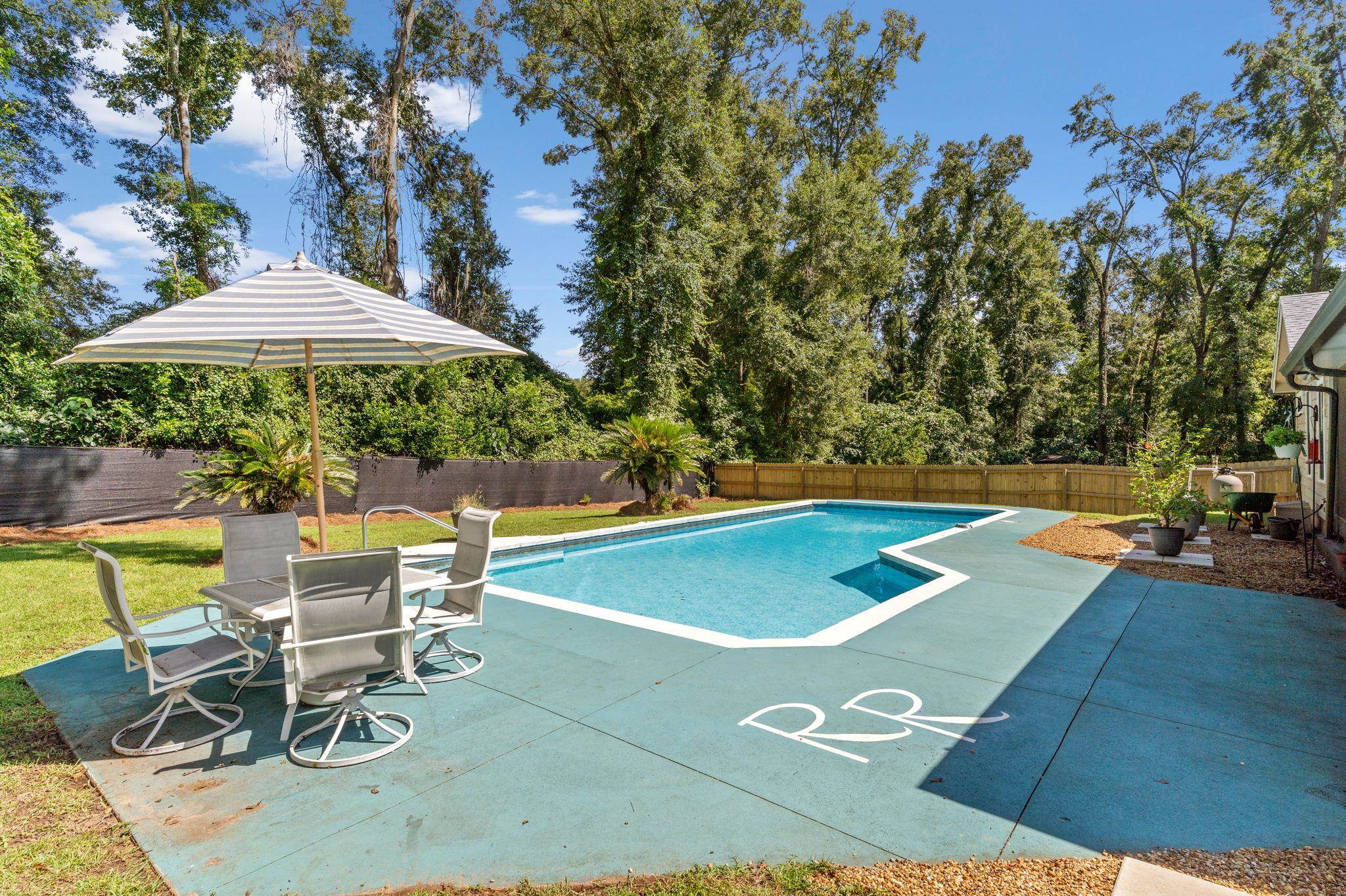 1339 Avondale Way