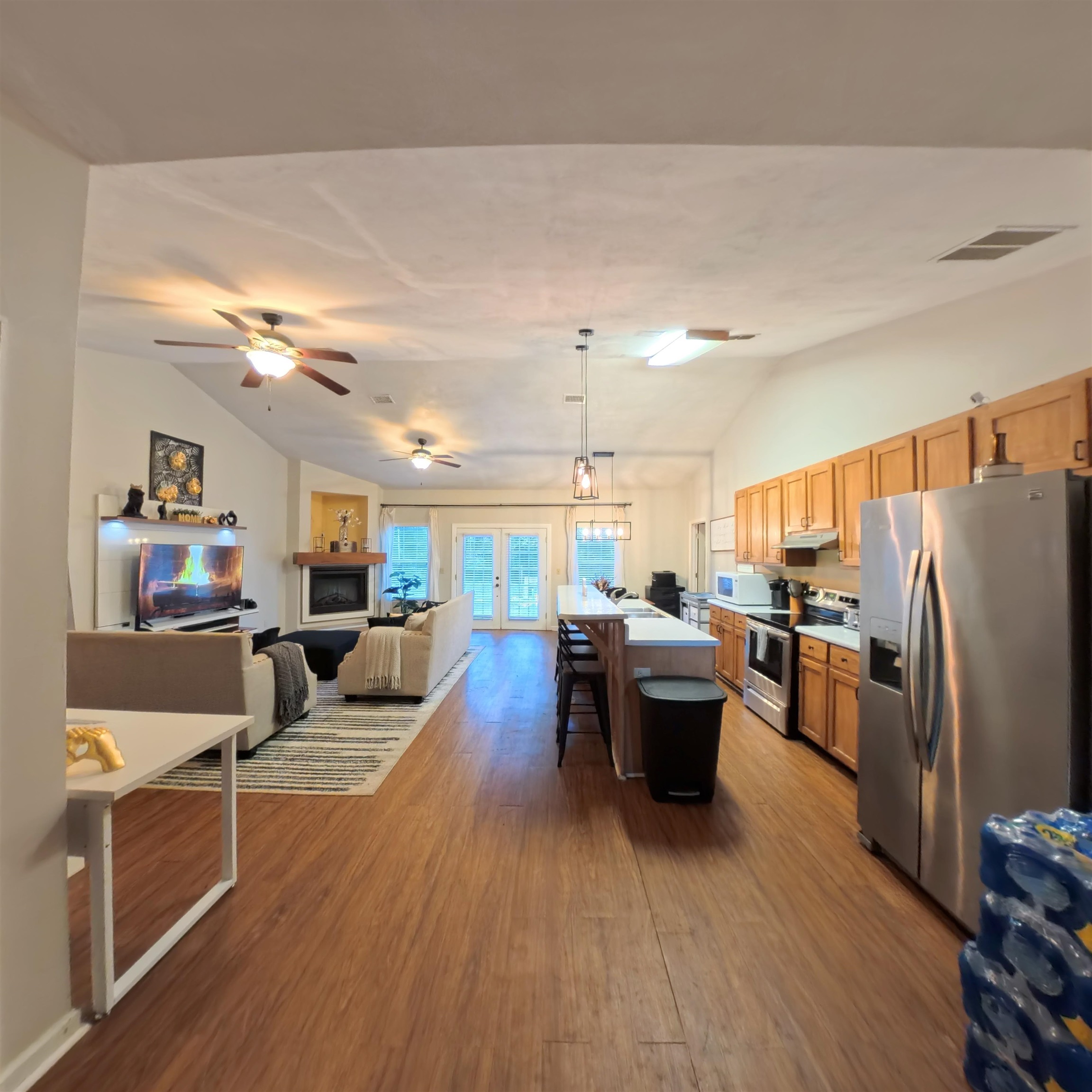 2425 Country Club Drive