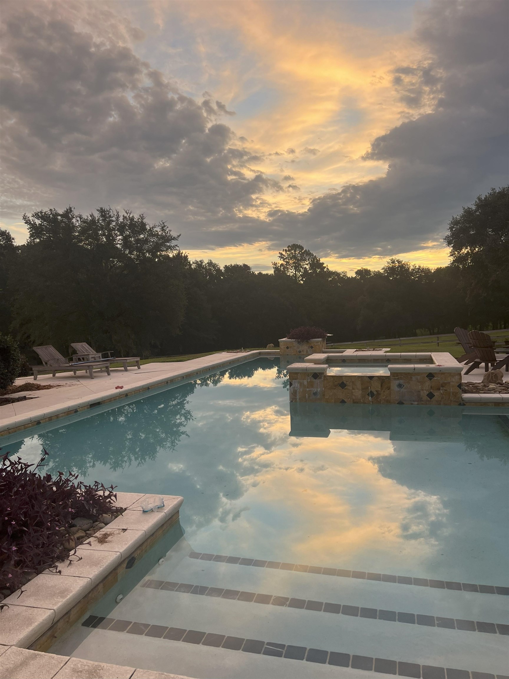 9525 Woodland Hills Way