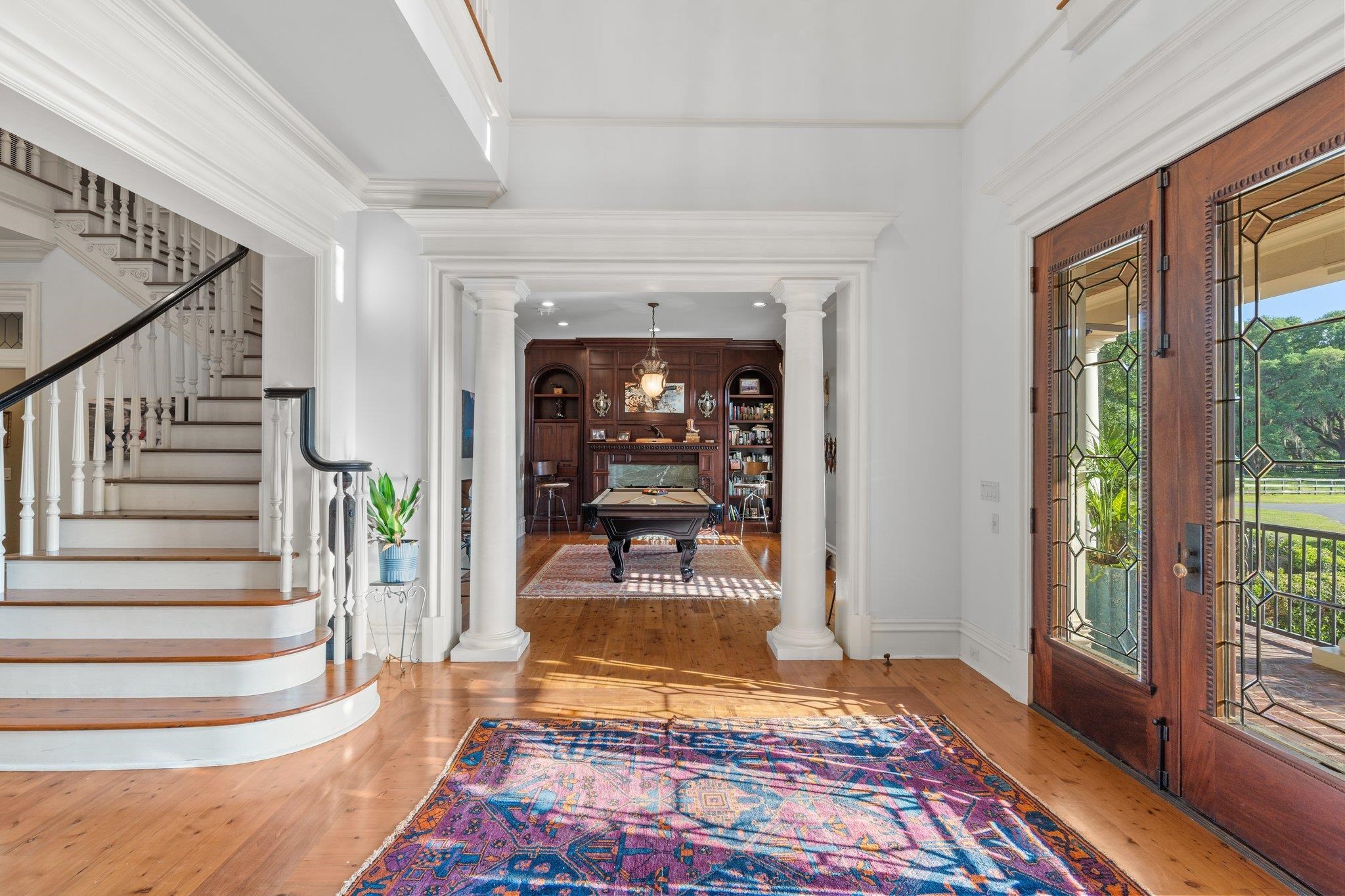 9525 Woodland Hills Way