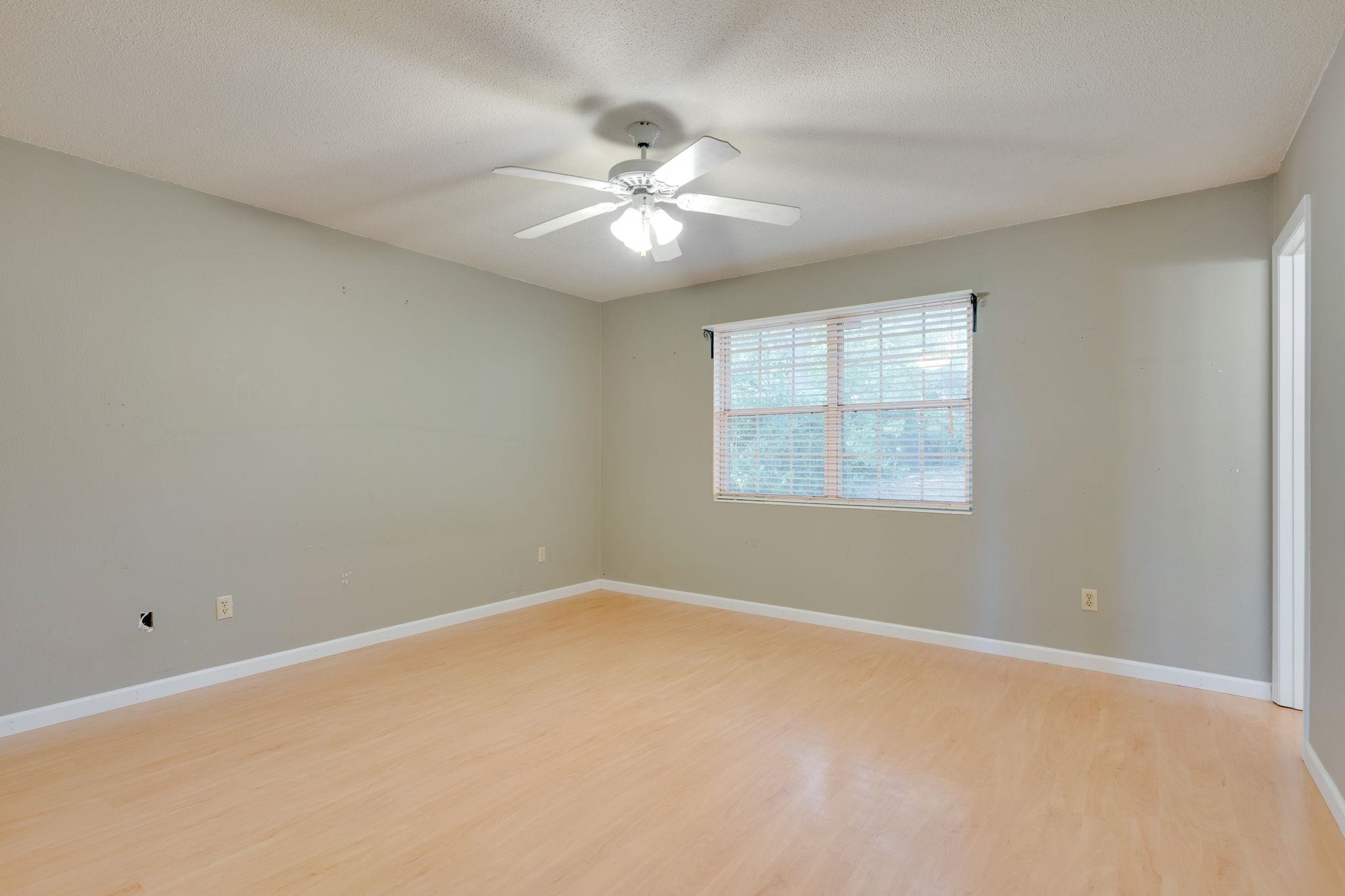 1449 Oldfield Drive