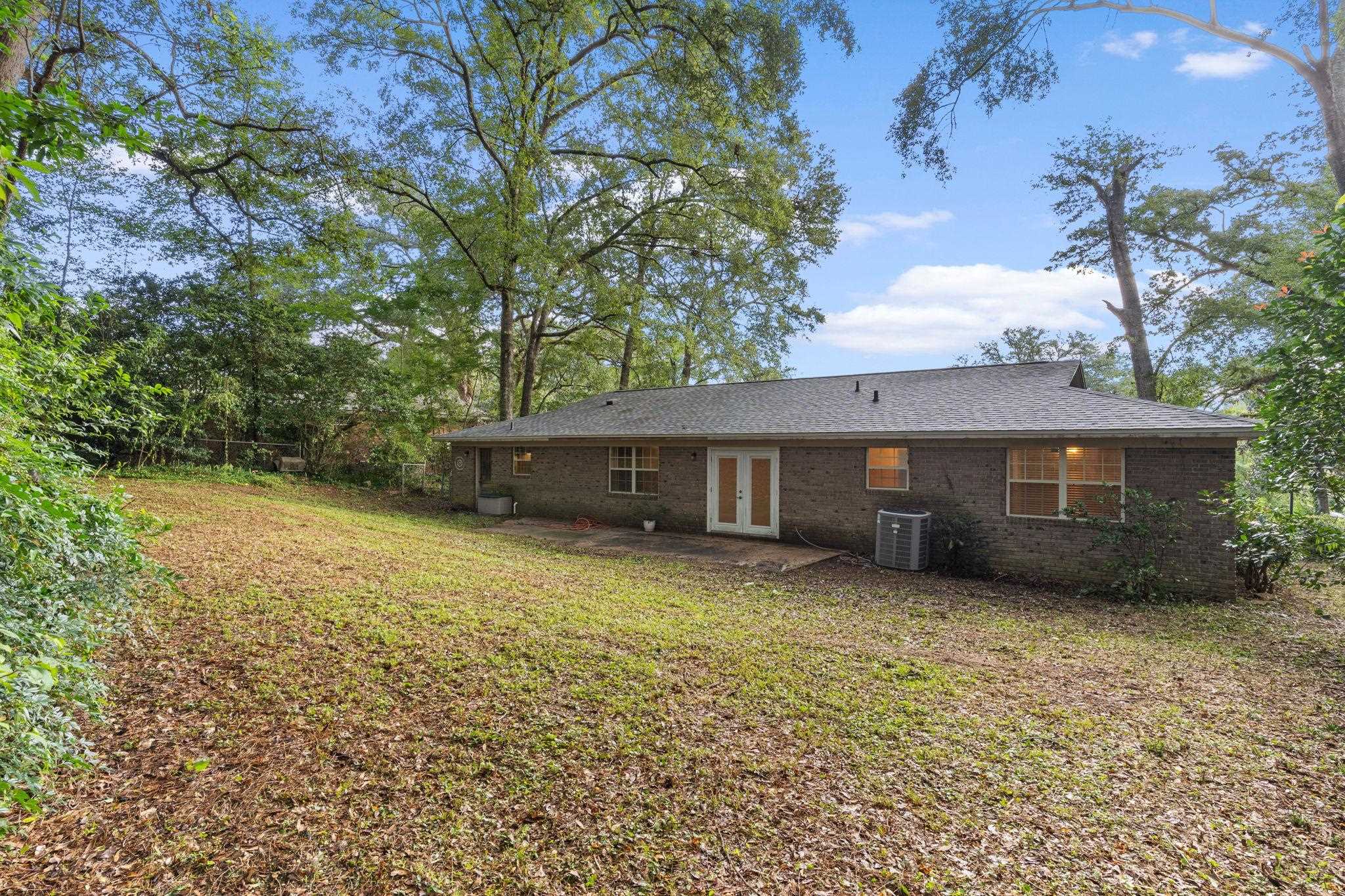 1449 Oldfield Drive