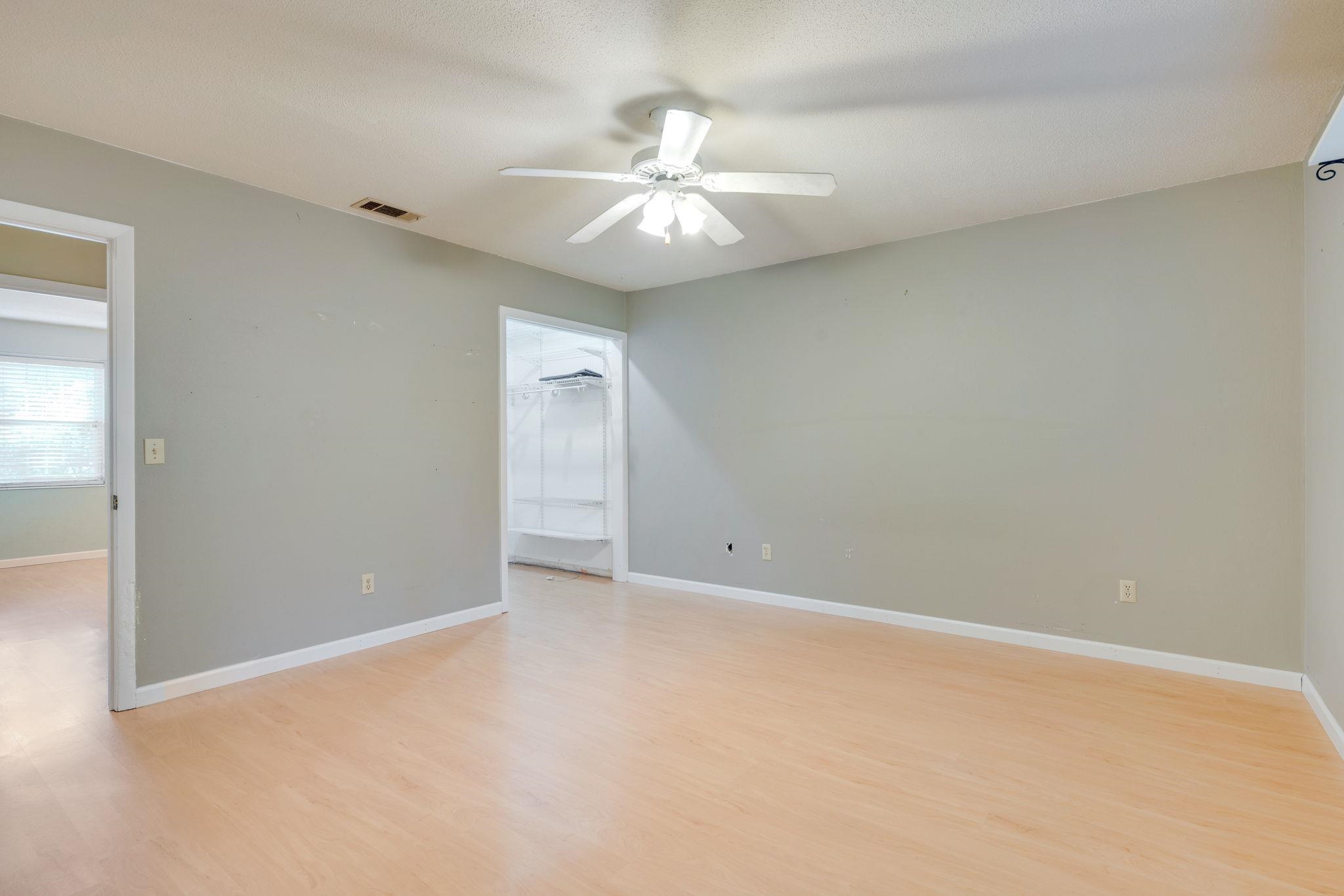 1449 Oldfield Drive