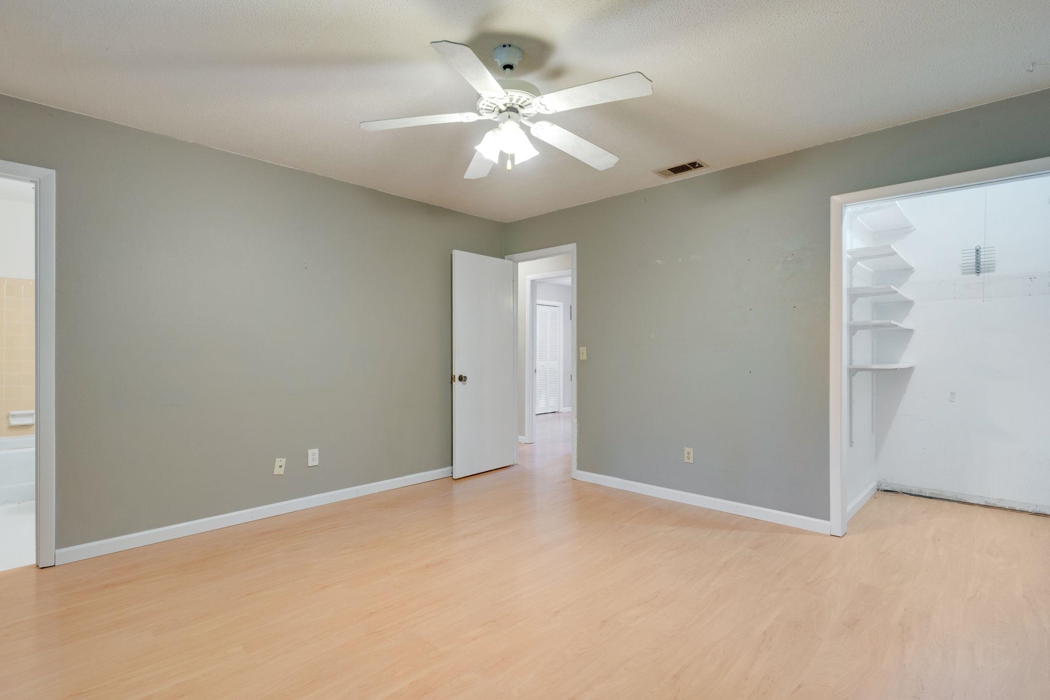 1449 Oldfield Drive