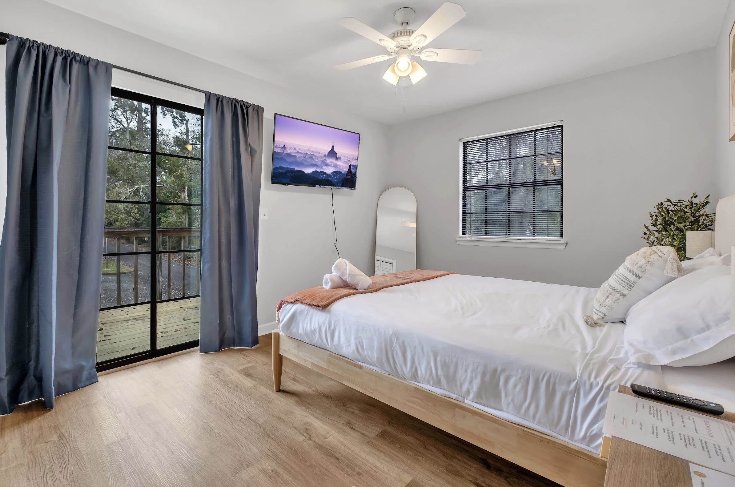 1816 Jackson Bluff Road Unit: F