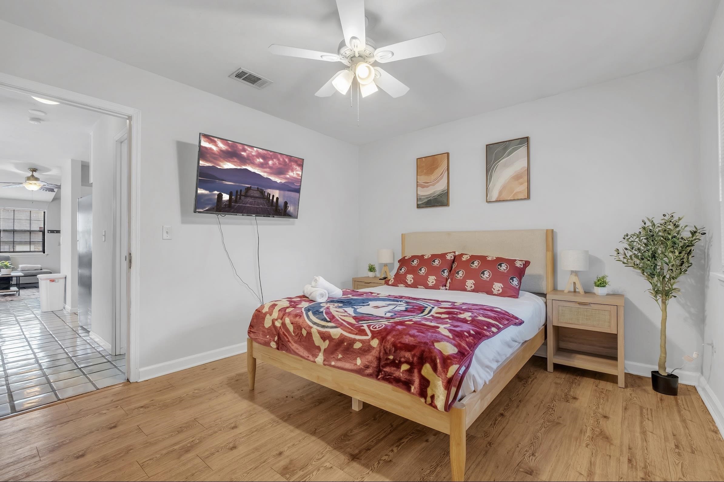 1816 Jackson Bluff Road Unit: F