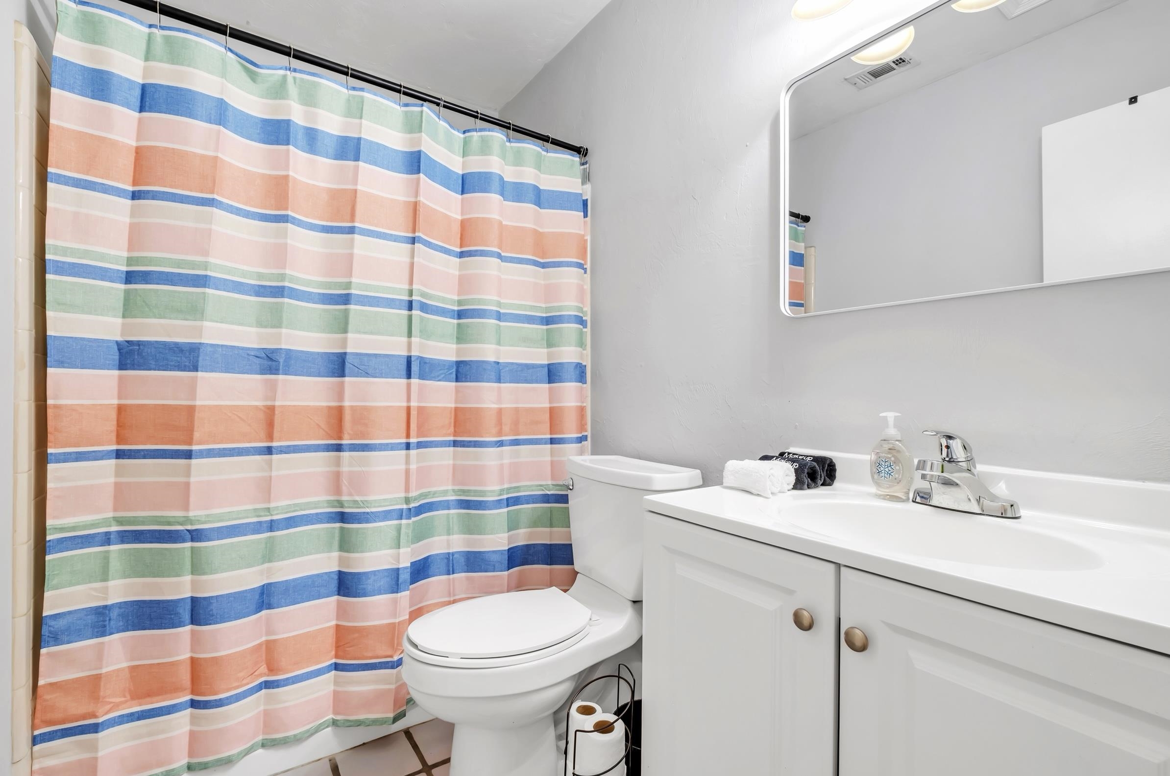 1816 Jackson Bluff Road Unit: F