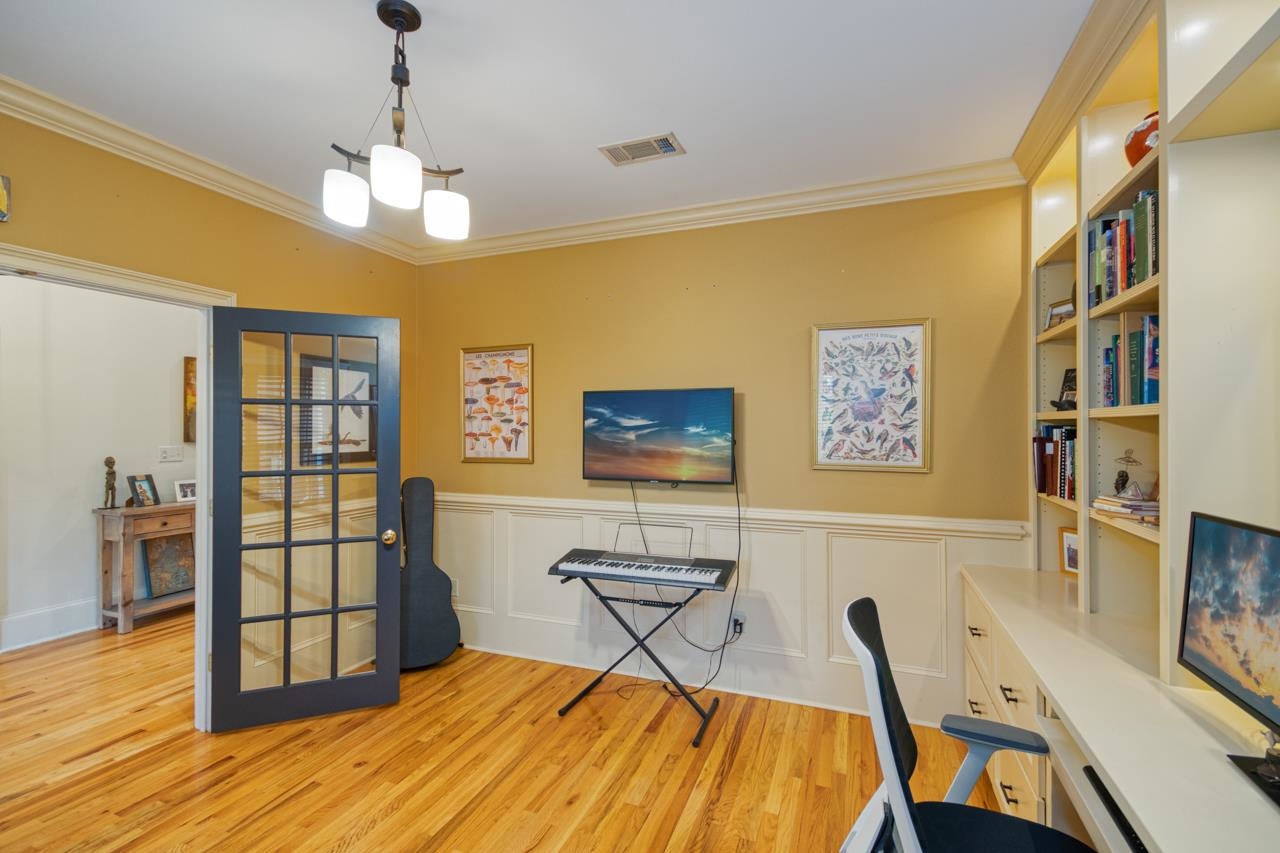 215 Thornberg Drive
