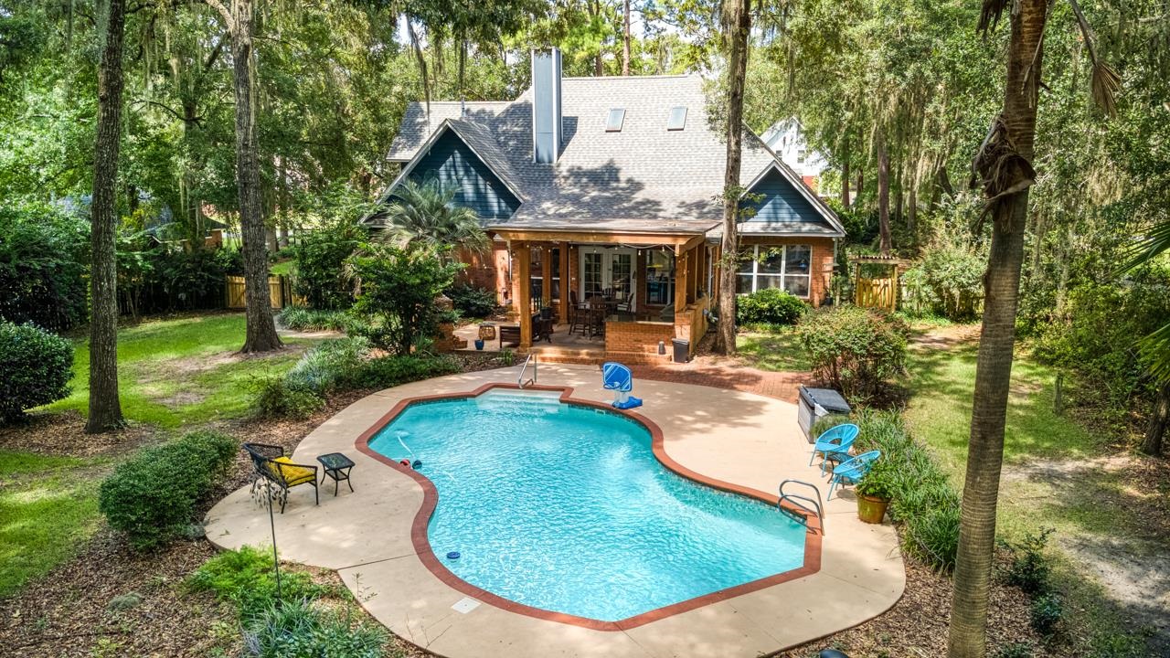 215 Thornberg Drive