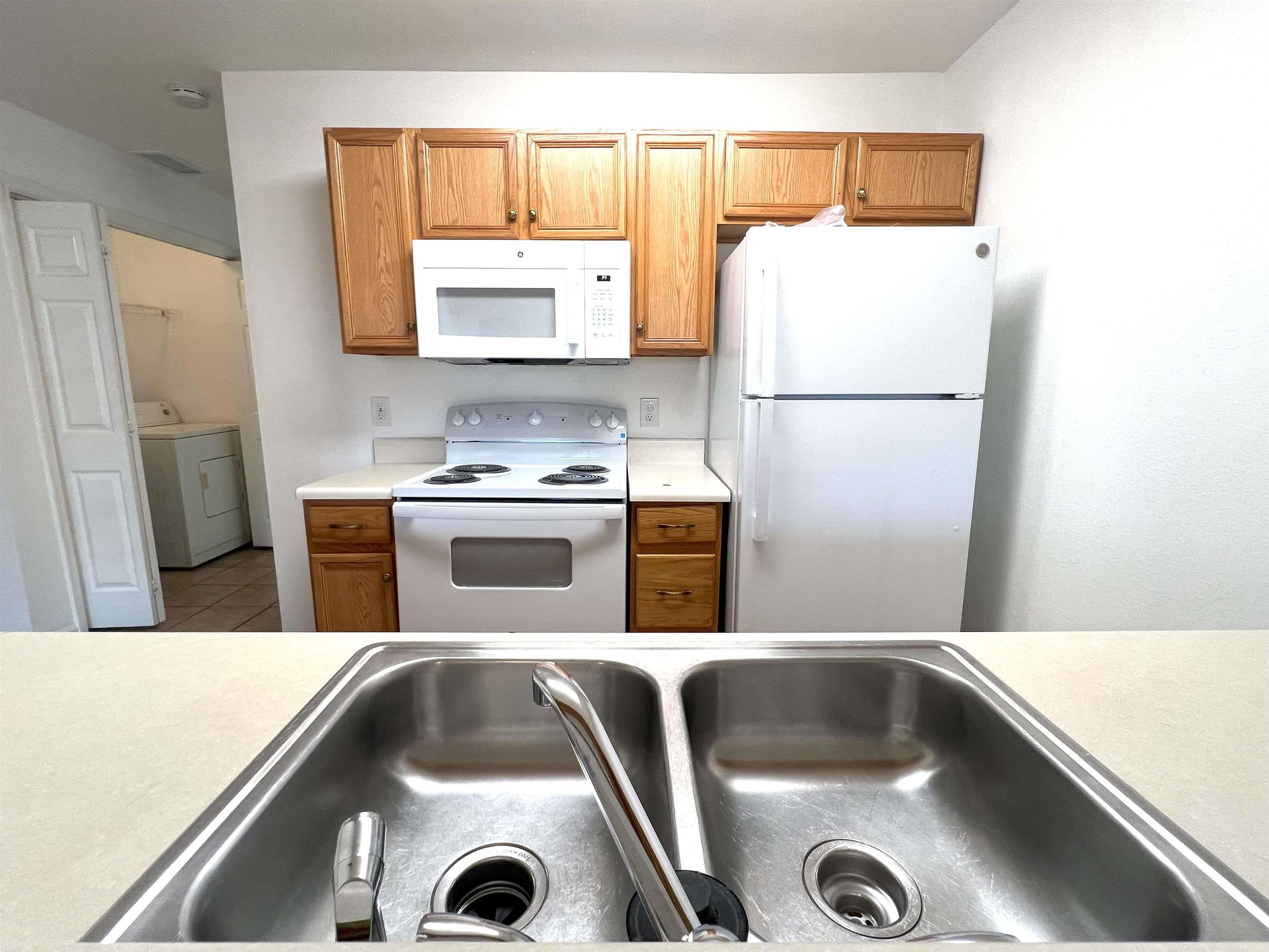 2738 W Tharpe Street Unit: 902