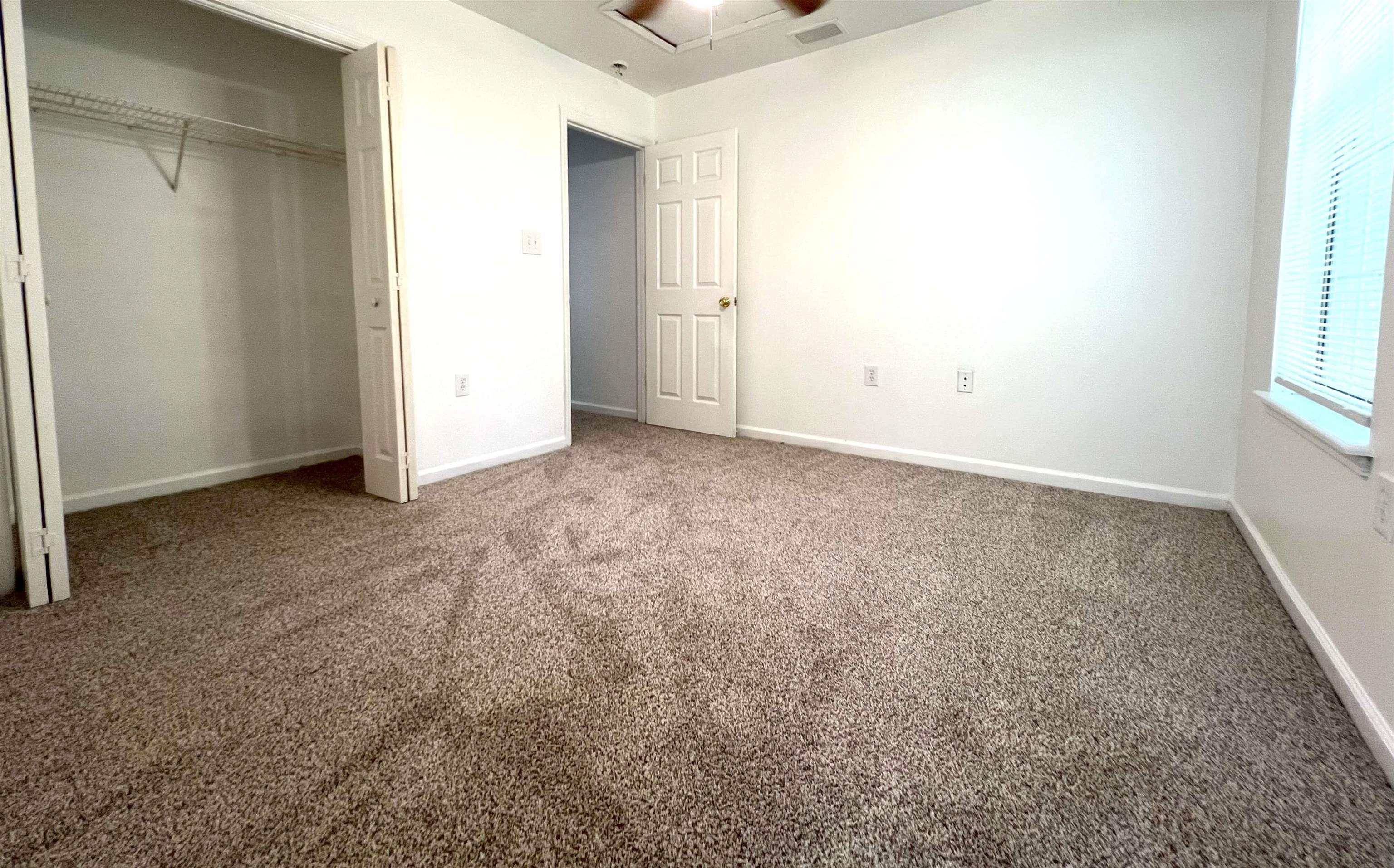 2738 W Tharpe Street Unit: 902