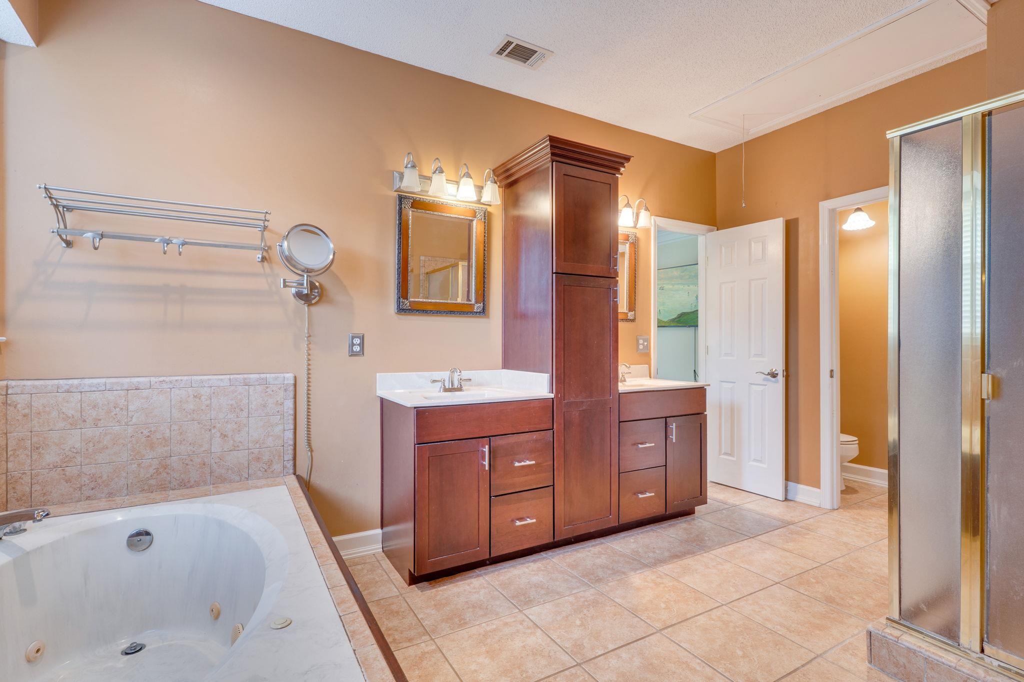 6108 Ox Bottom Manor Drive