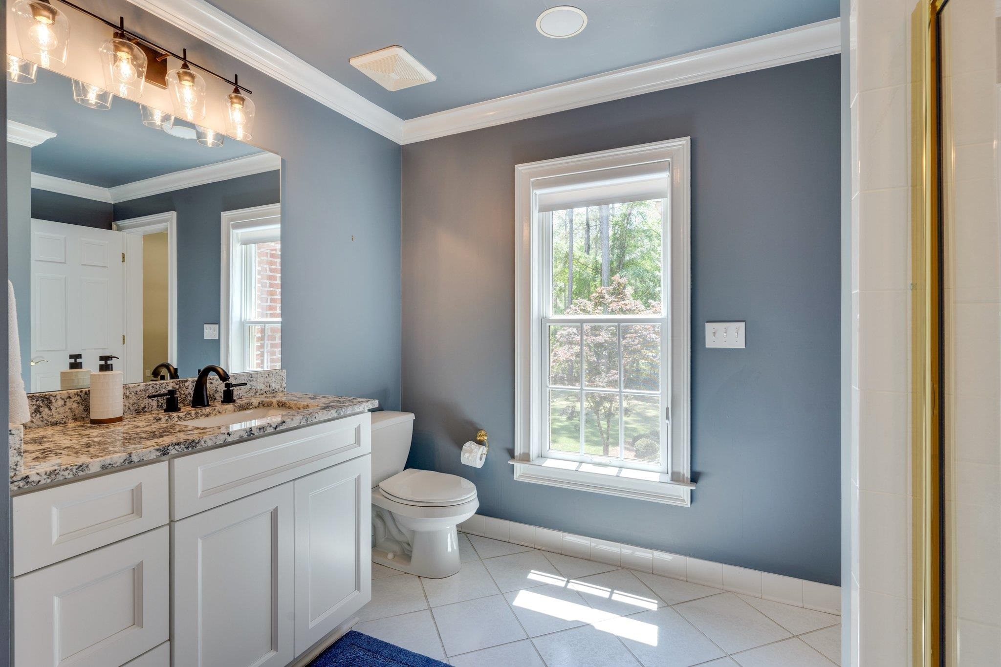 283 E Rosehill Drive