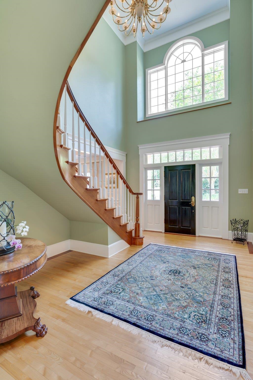 283 E Rosehill Drive