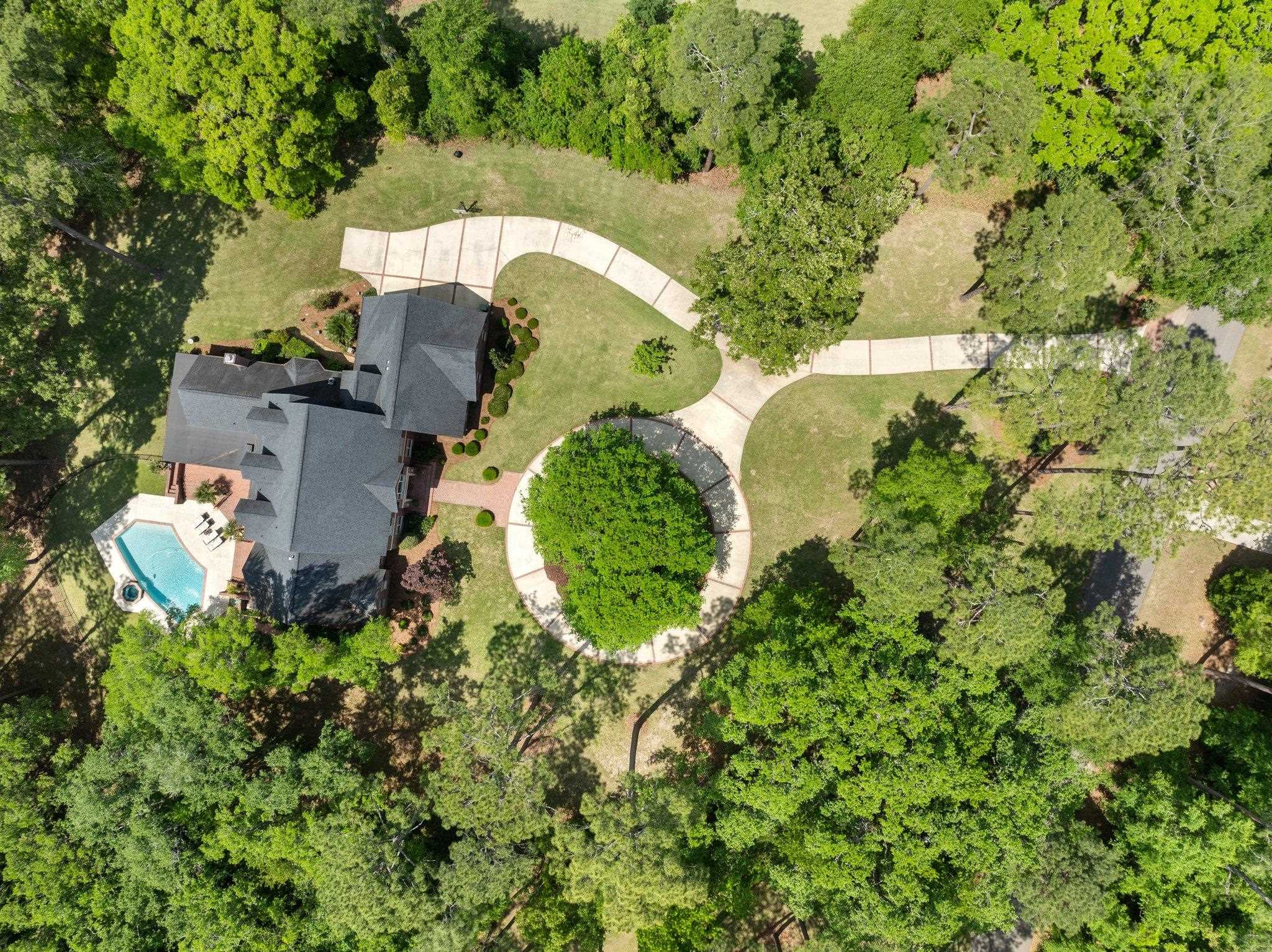 283 E Rosehill Drive