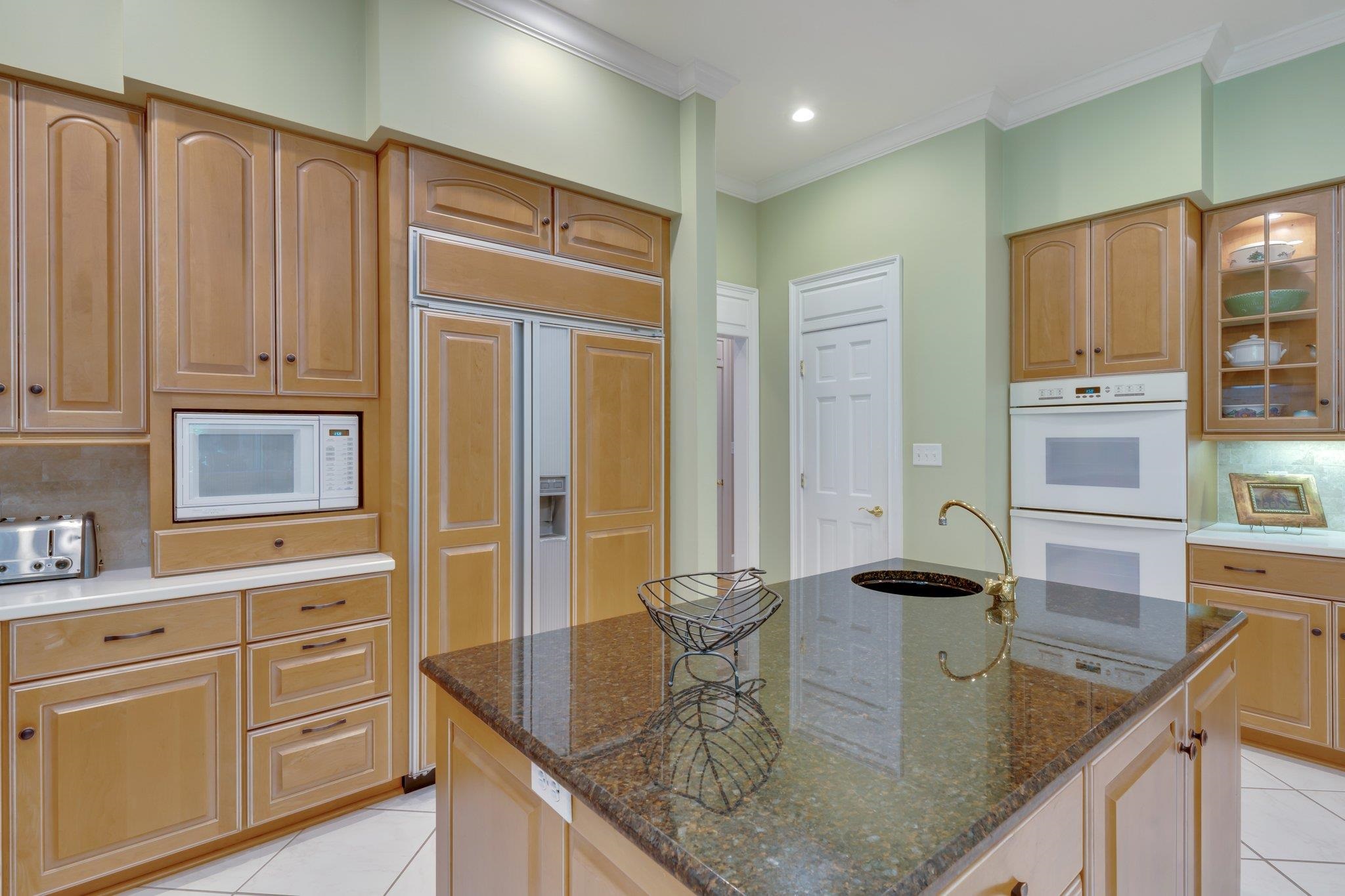 283 E Rosehill Drive