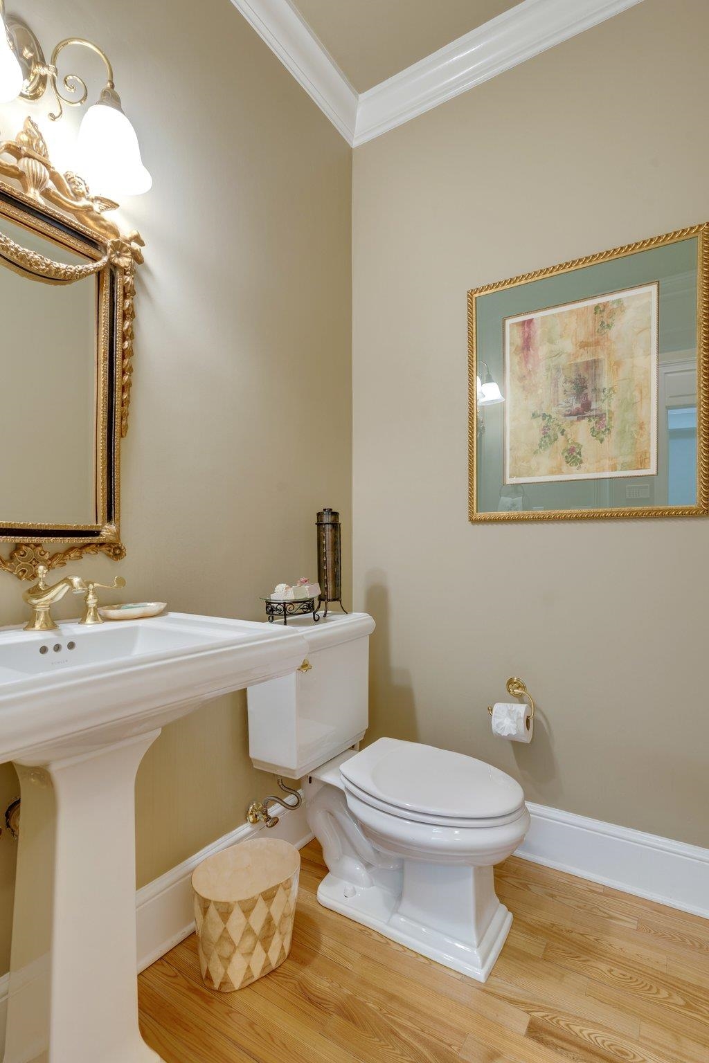 283 E Rosehill Drive