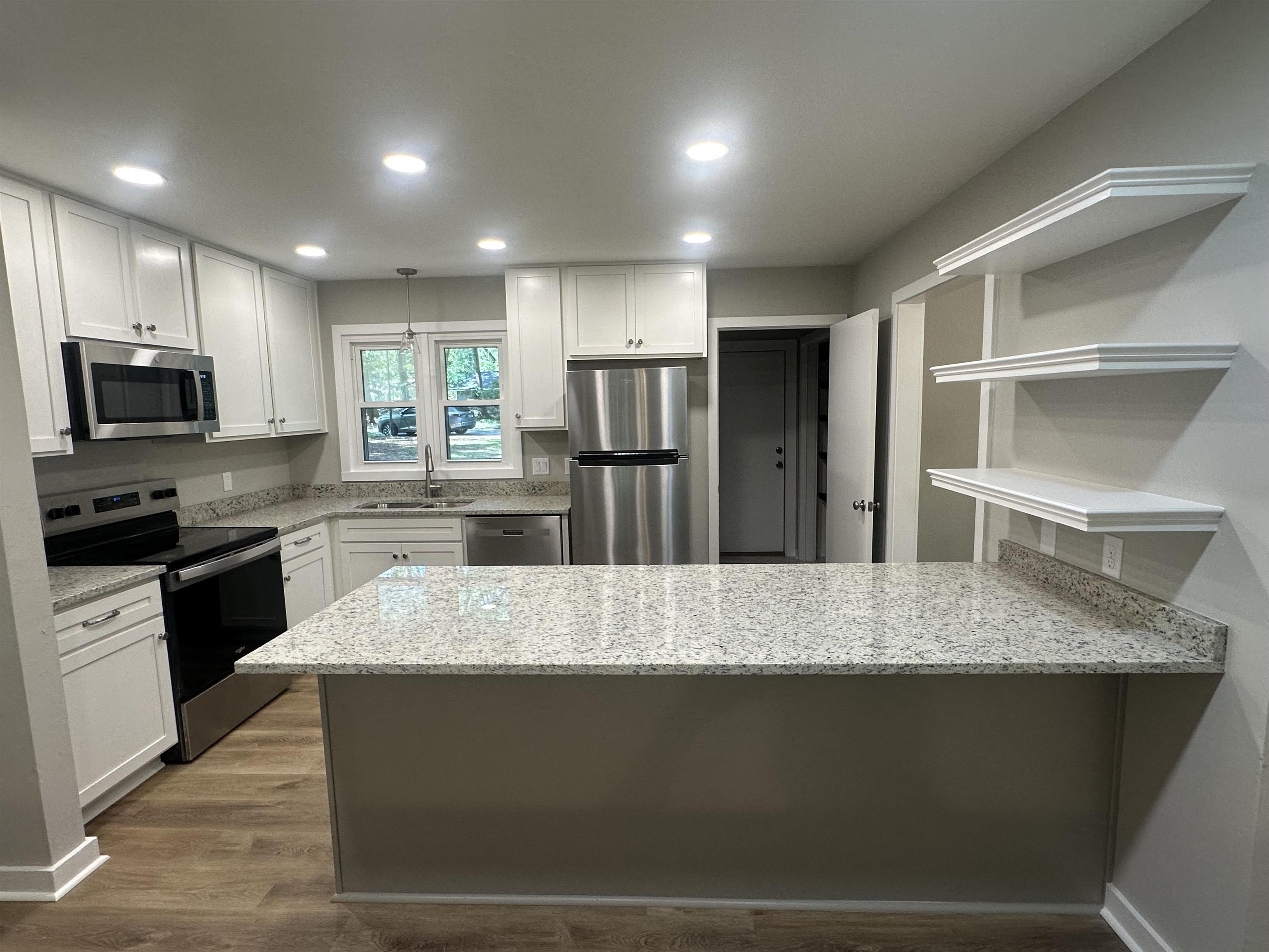 3016 Giles Place