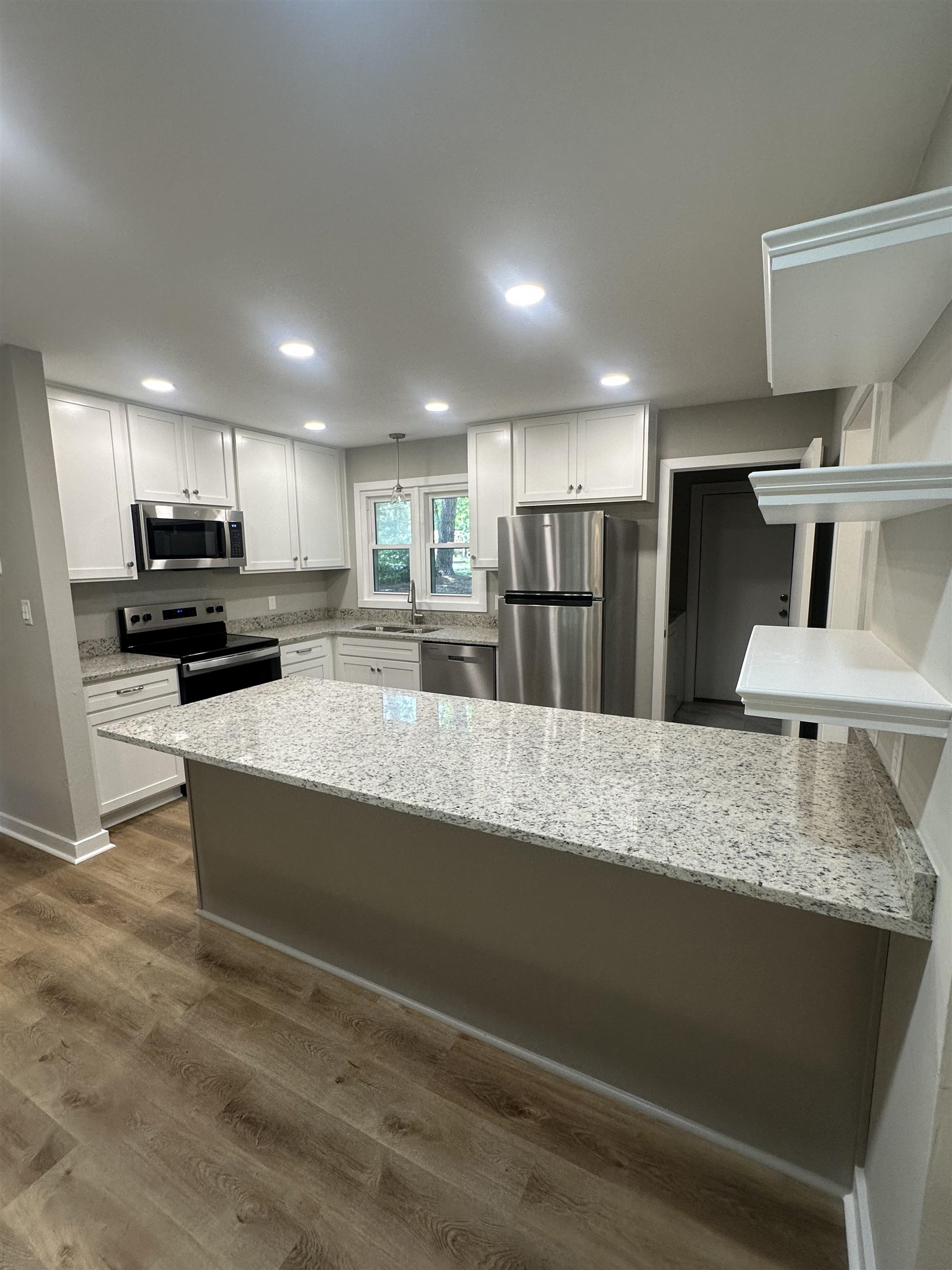 3016 Giles Place