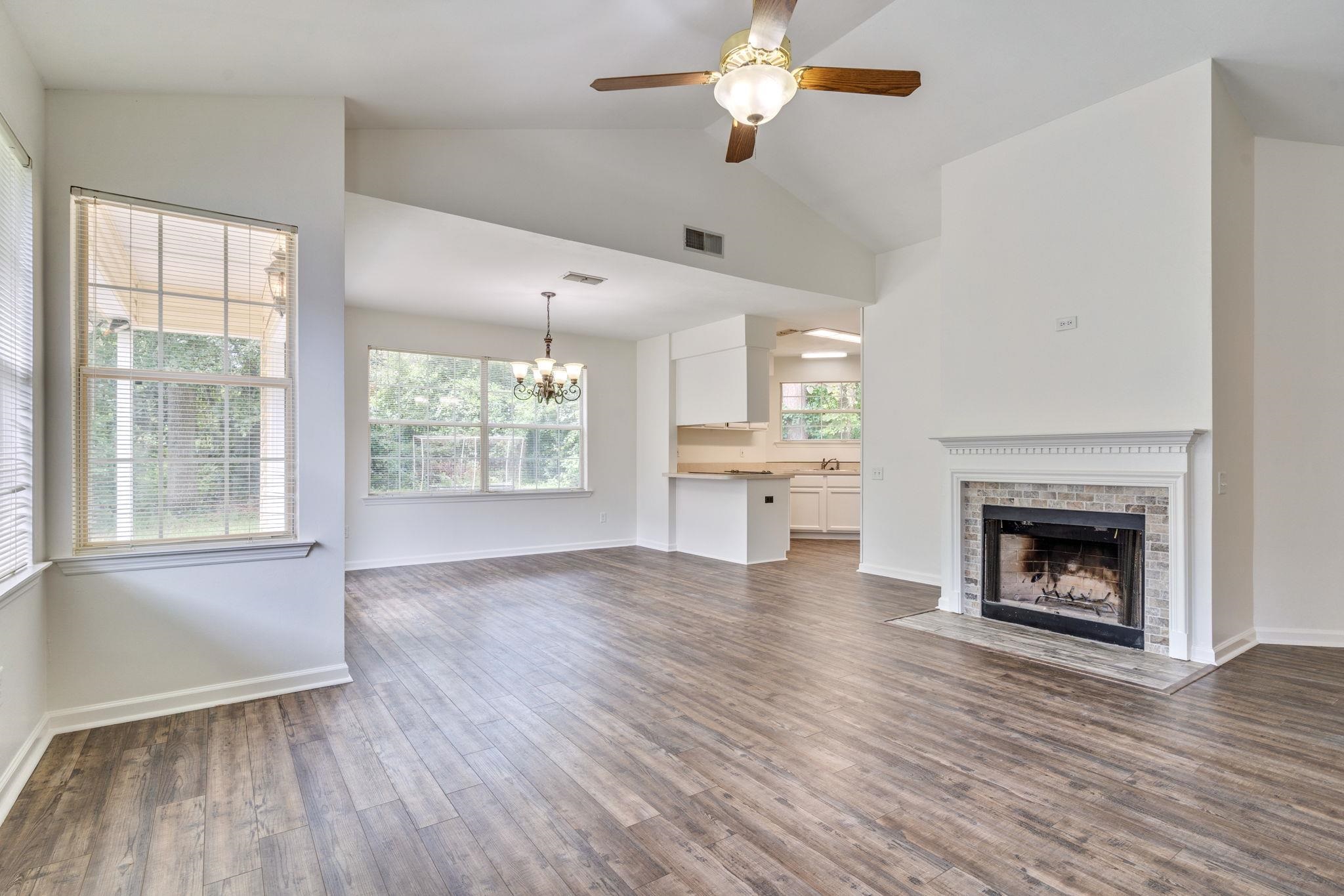 2660 Yarmouth Lane