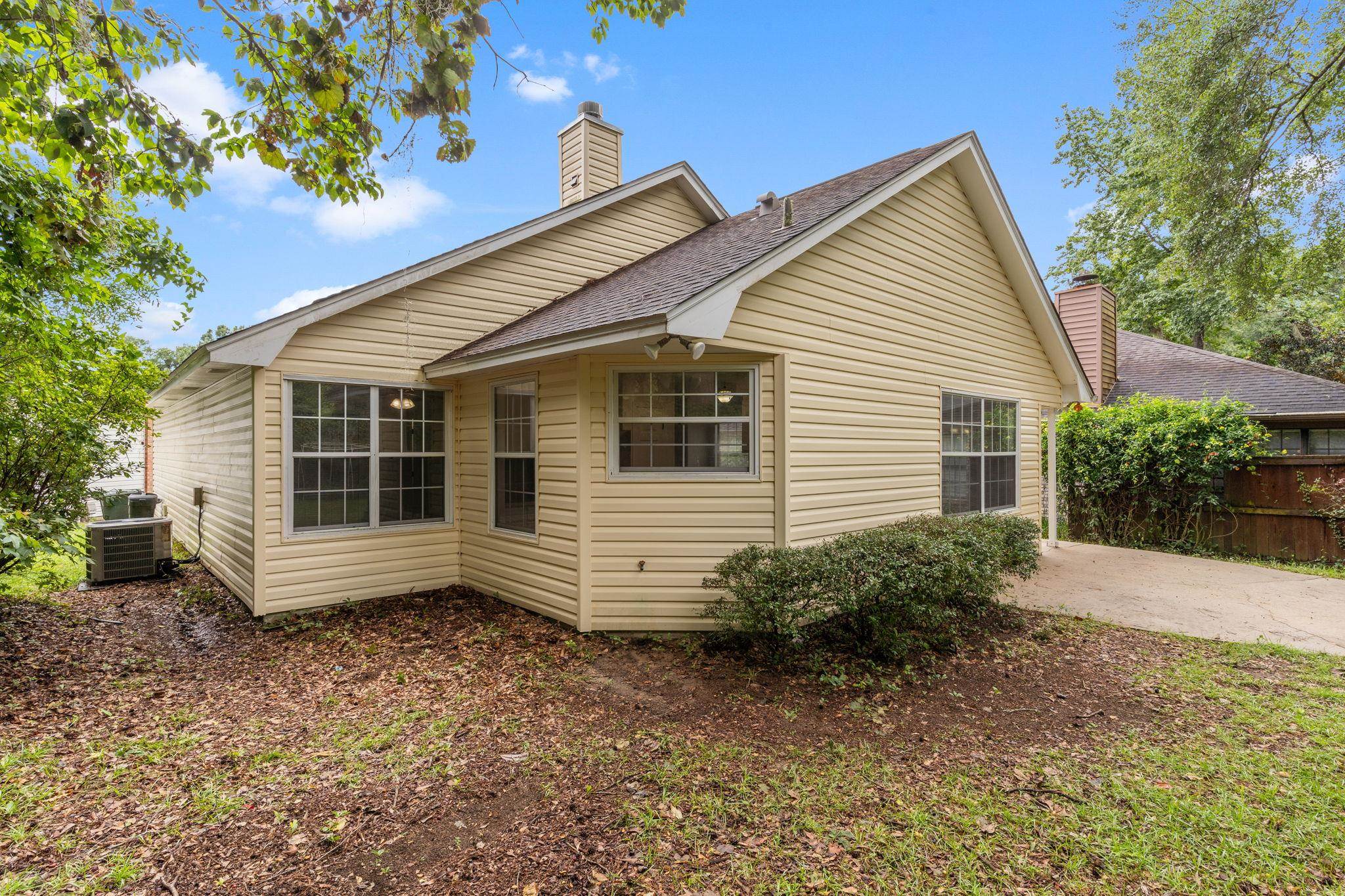 2660 Yarmouth Lane