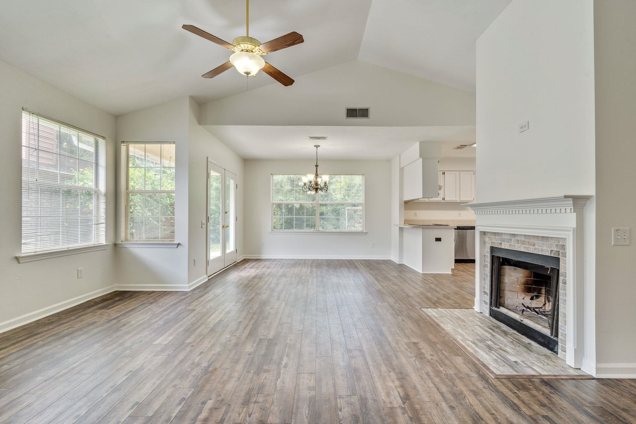 2660 Yarmouth Lane