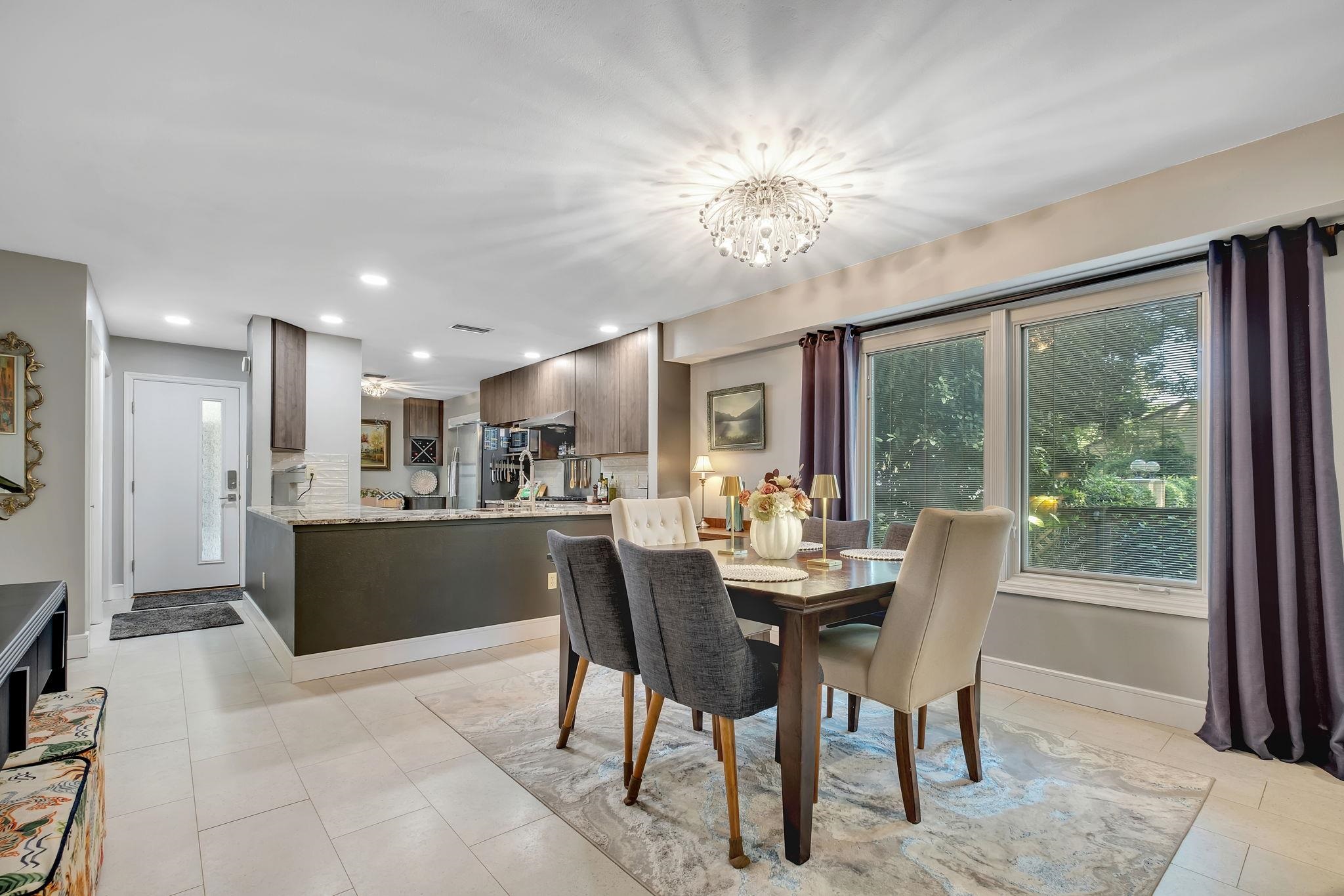 1803 Atlantis Place