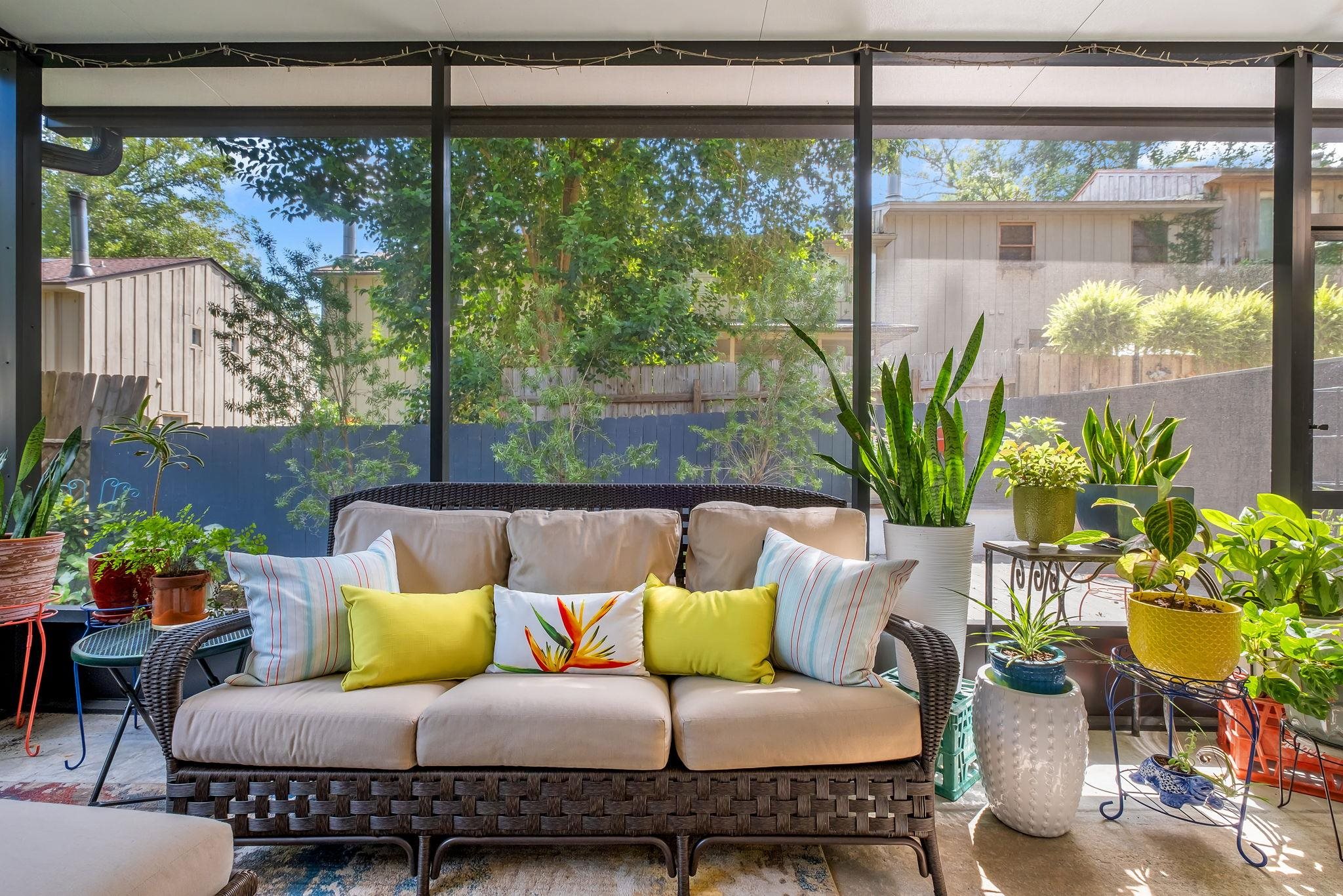 1803 Atlantis Place