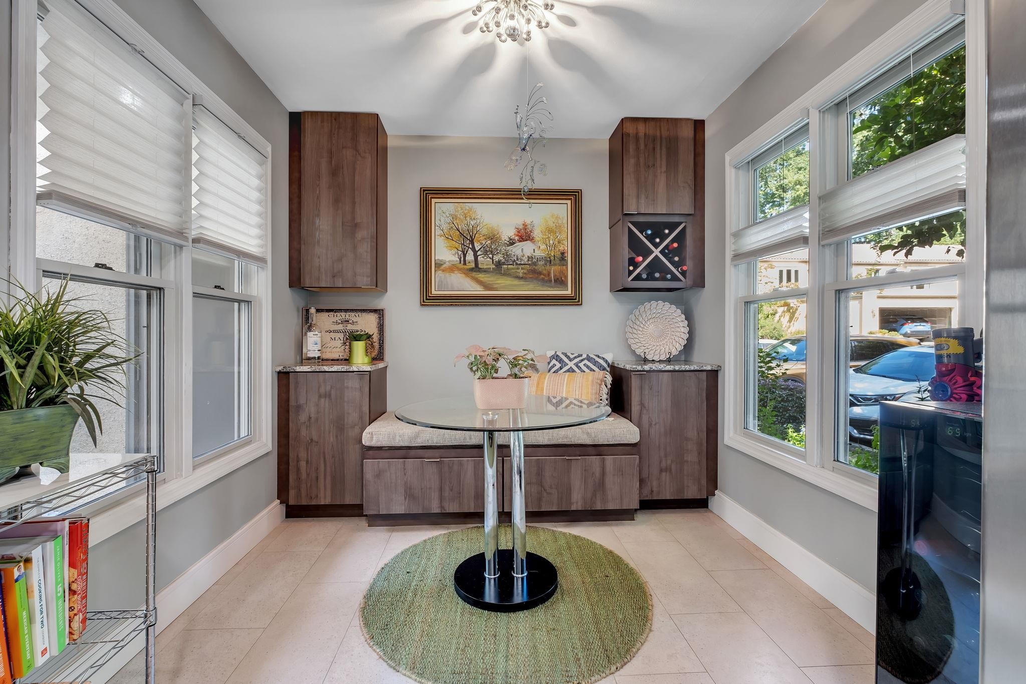 1803 Atlantis Place