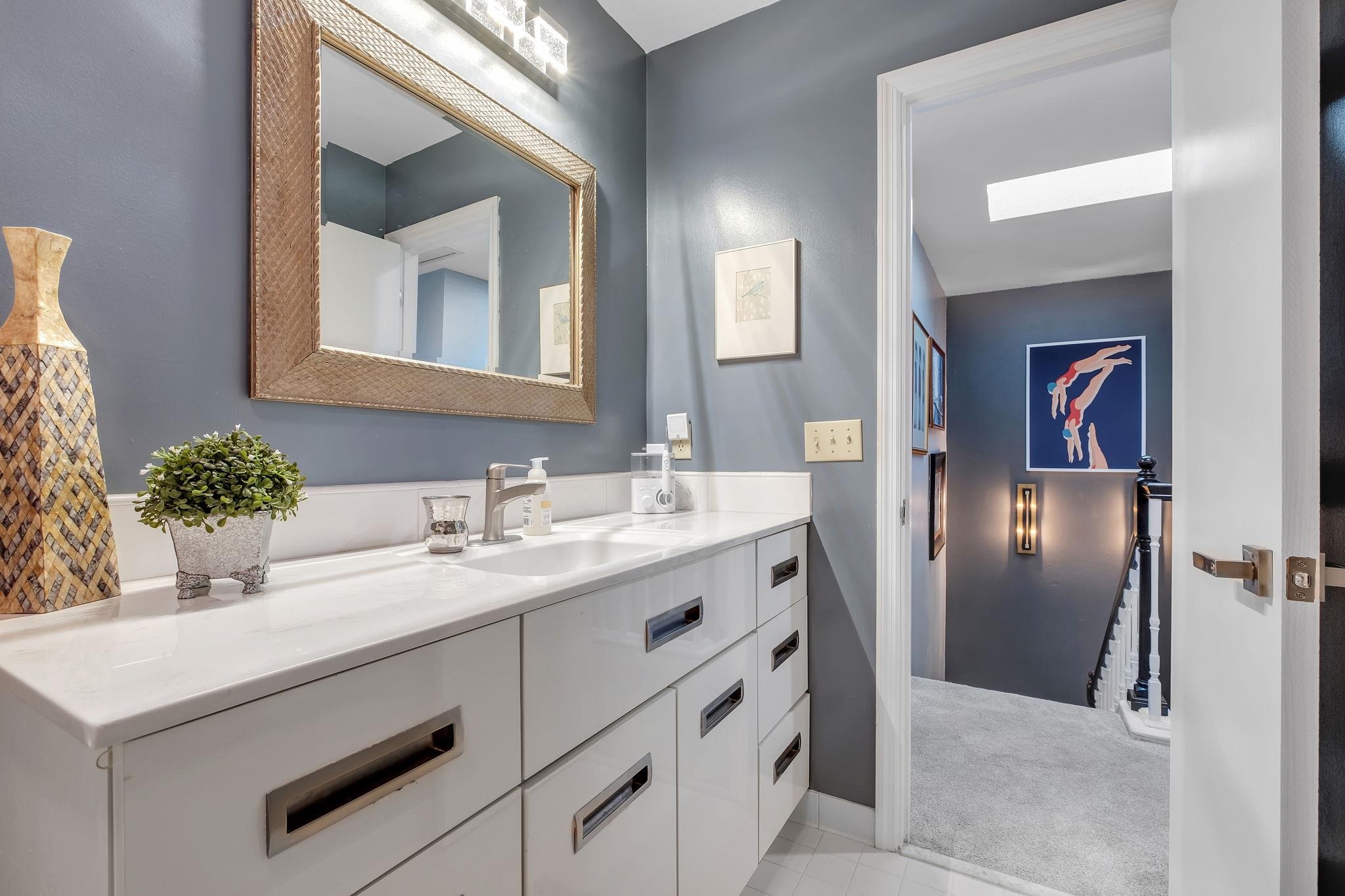 1803 Atlantis Place