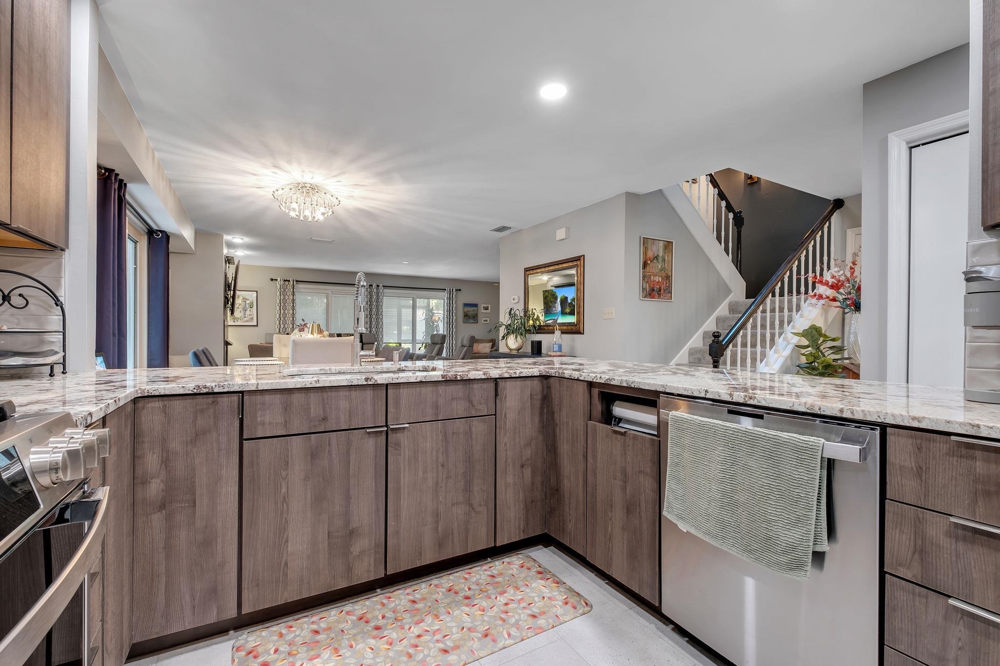 1803 Atlantis Place
