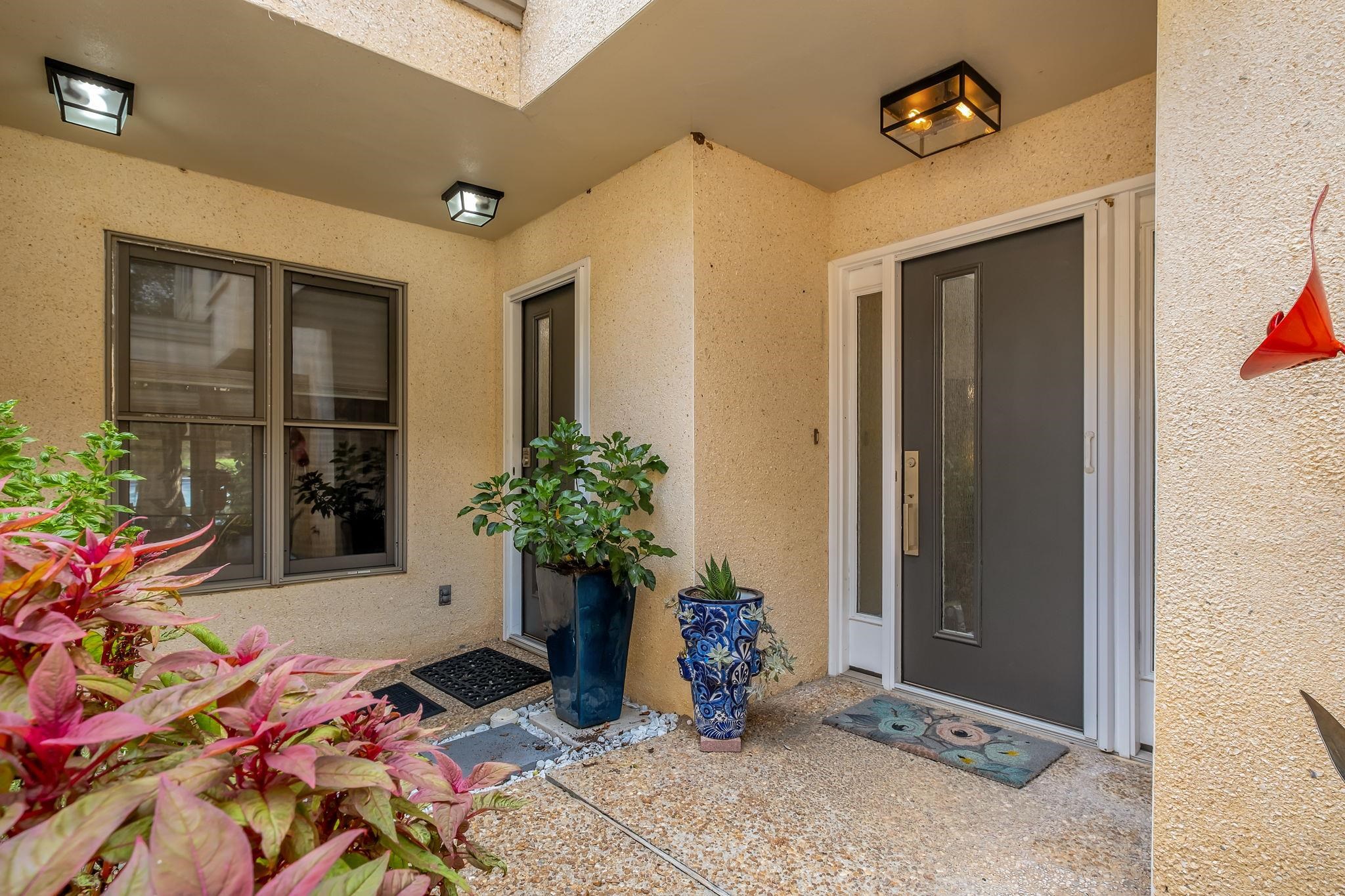 1803 Atlantis Place