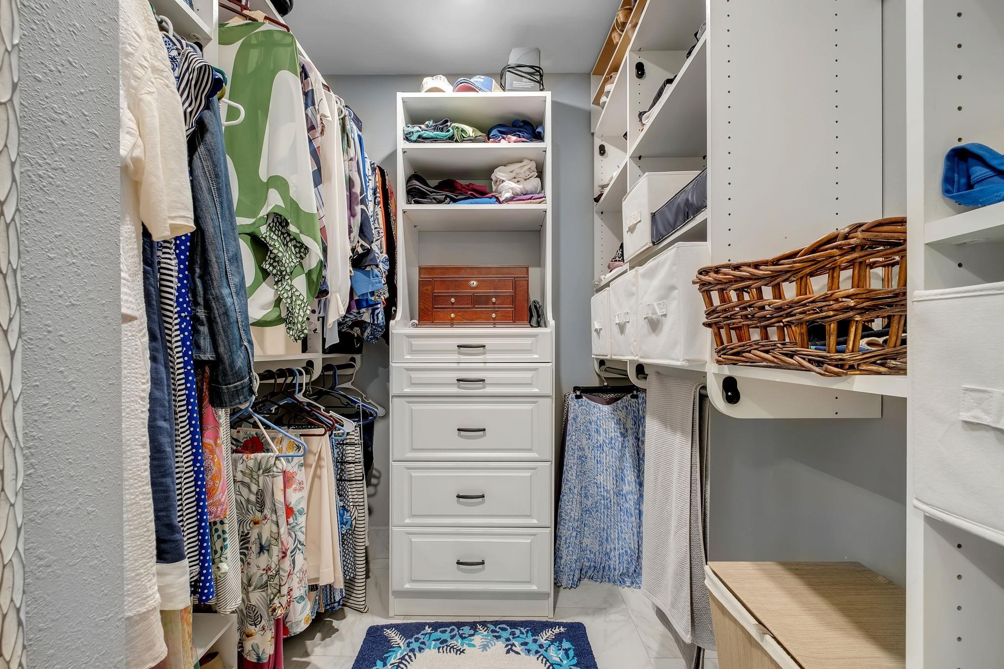1803 Atlantis Place