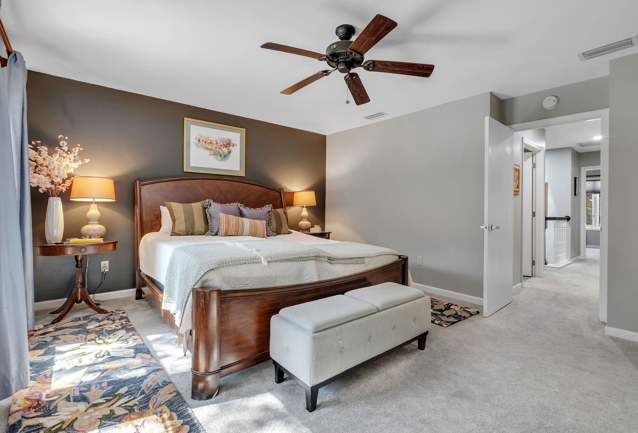 1803 Atlantis Place
