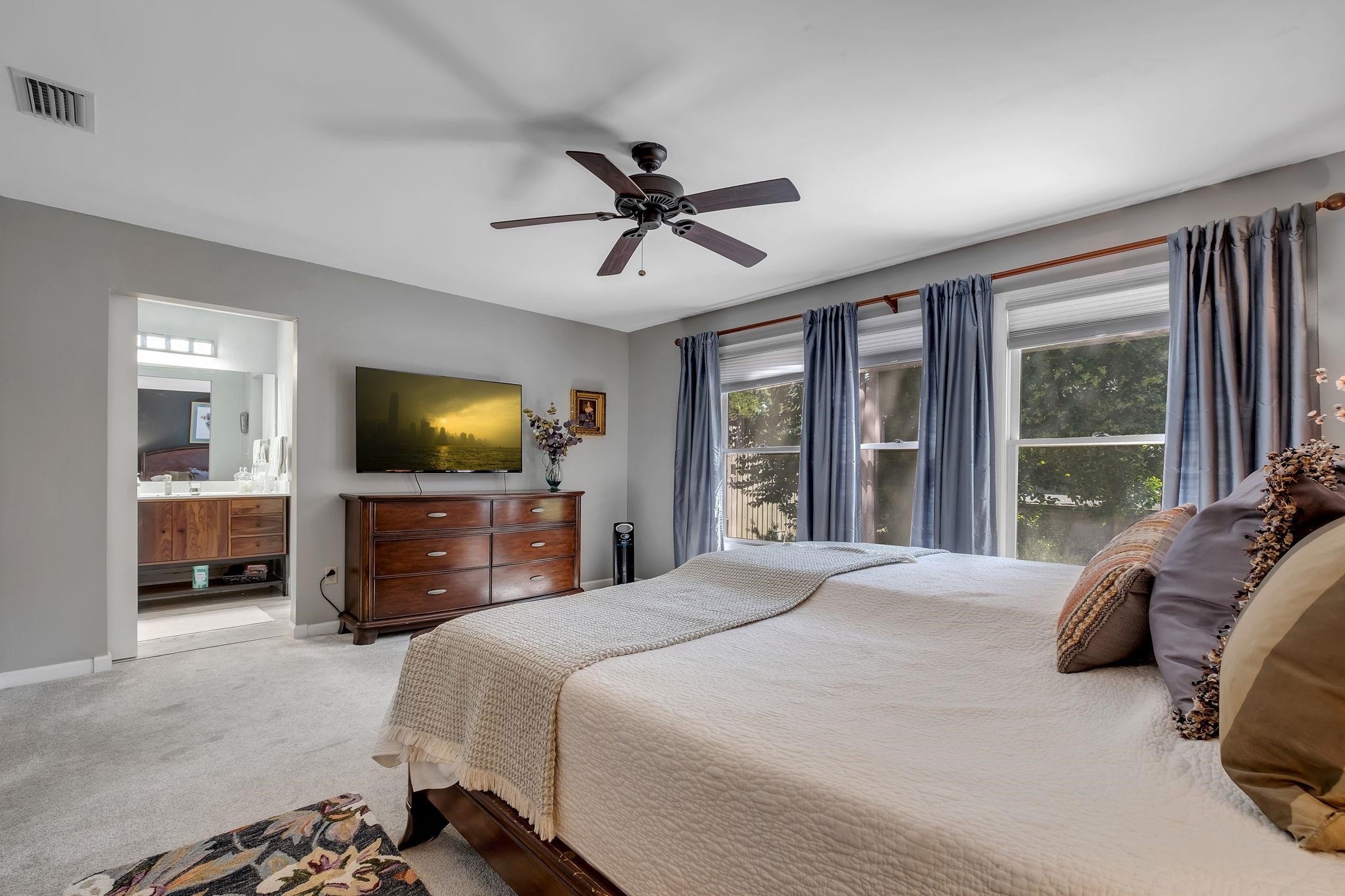 1803 Atlantis Place