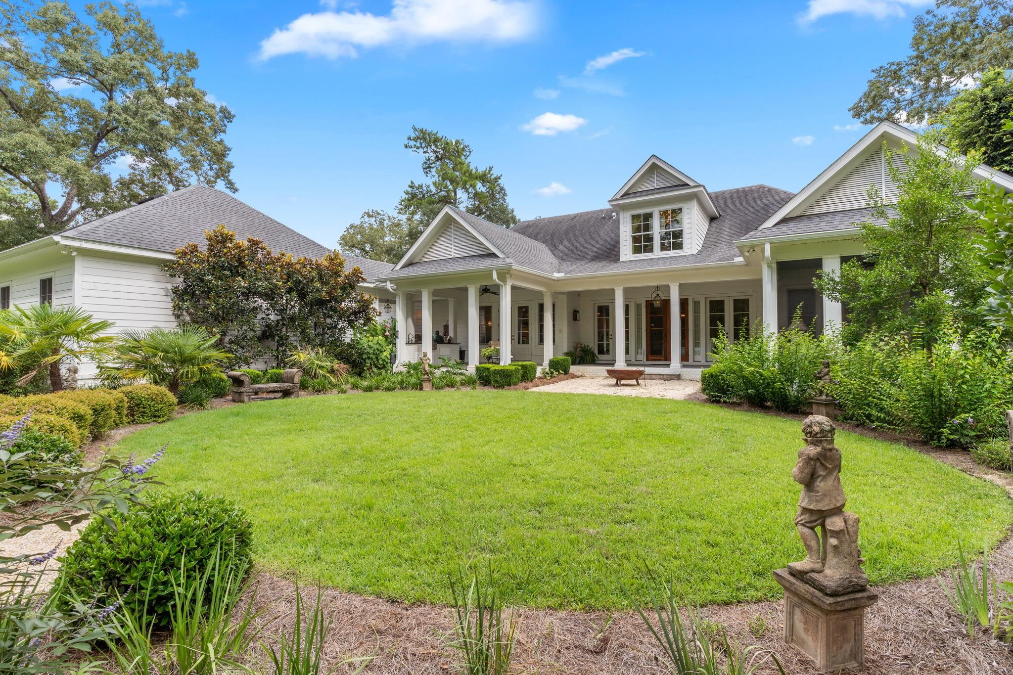 6484 Wiregrass Way