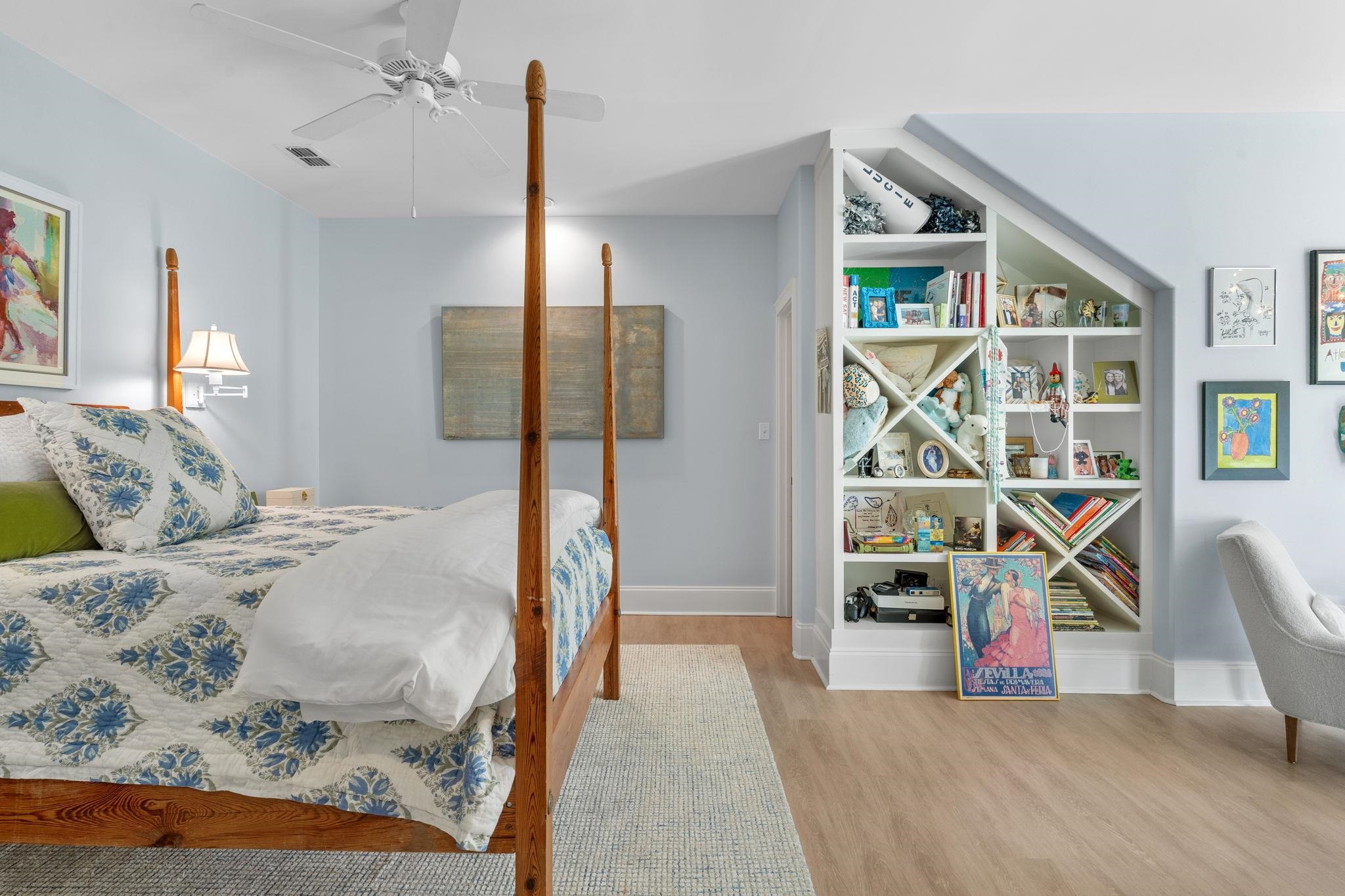 6484 Wiregrass Way