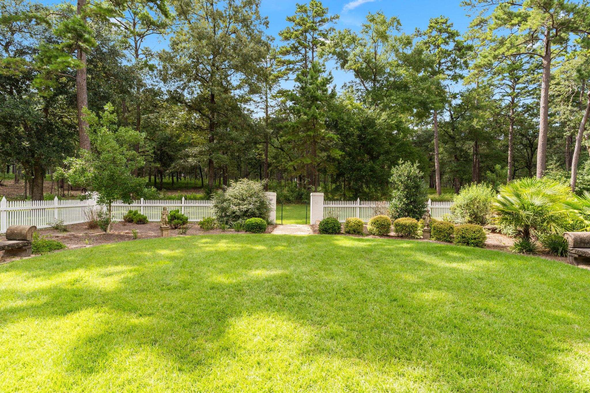 6484 Wiregrass Way