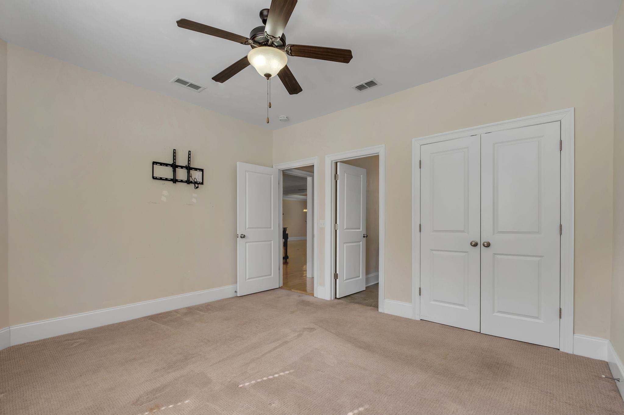 2792 Palafox Lane