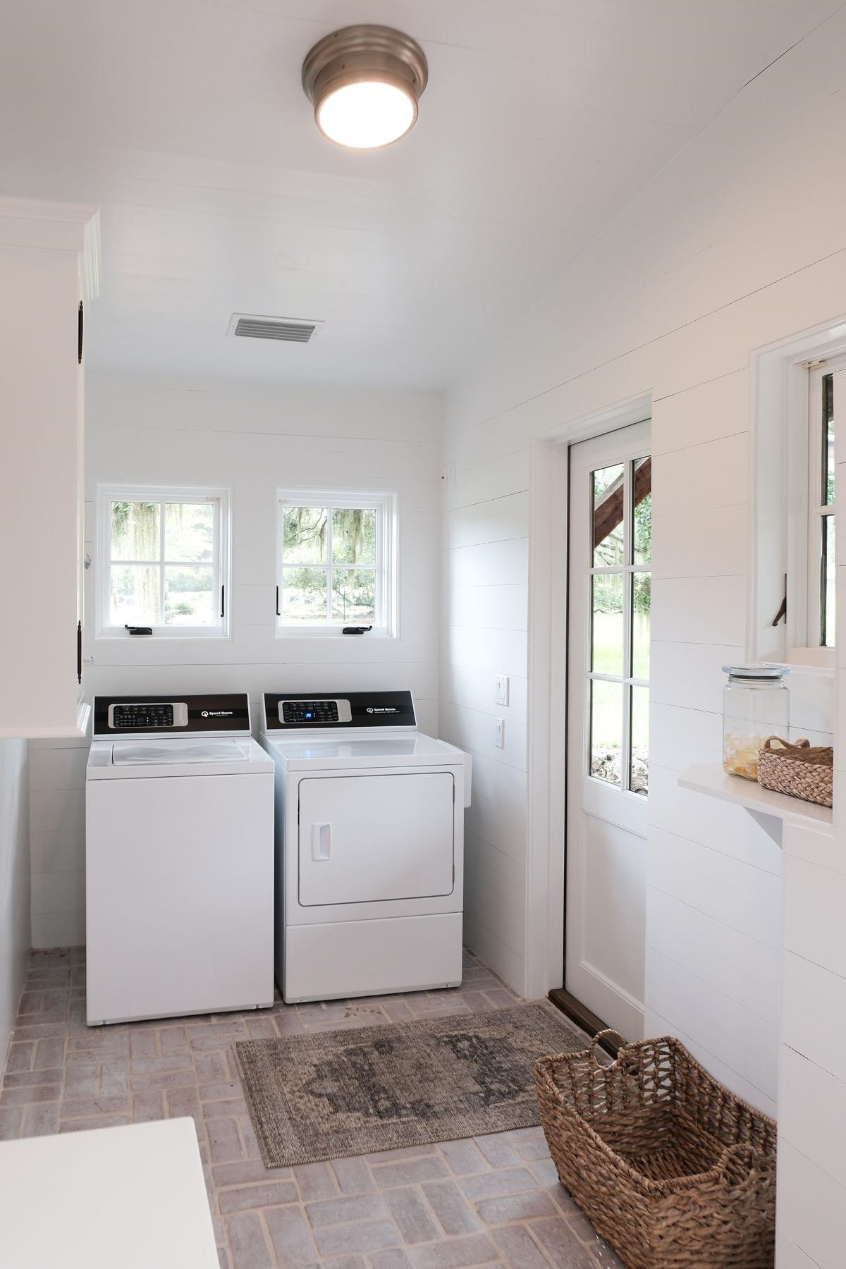 10800 Mccracken Road