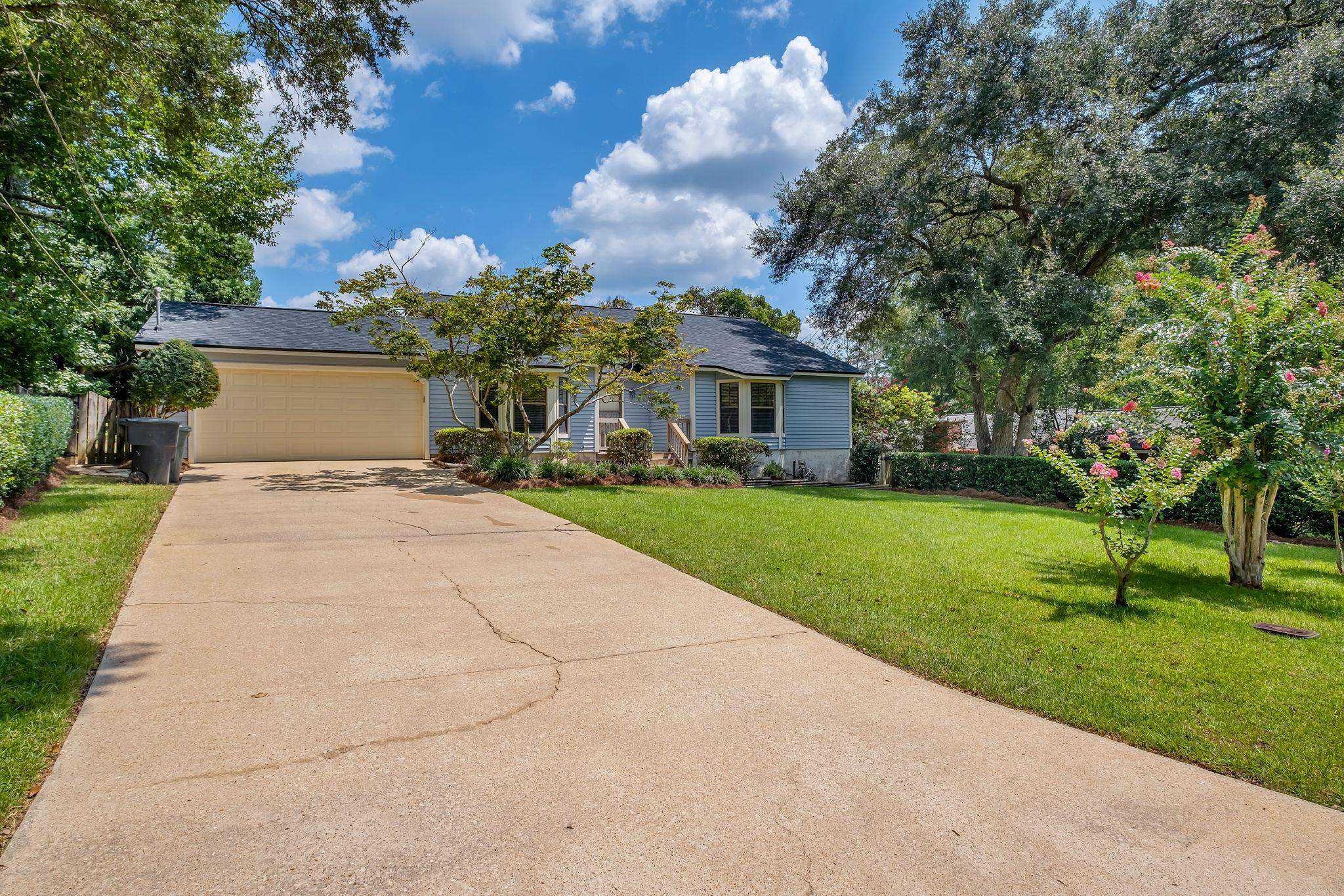 2307 Aster Way