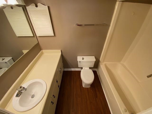 5453 Sombra Del Lago Unit: B
