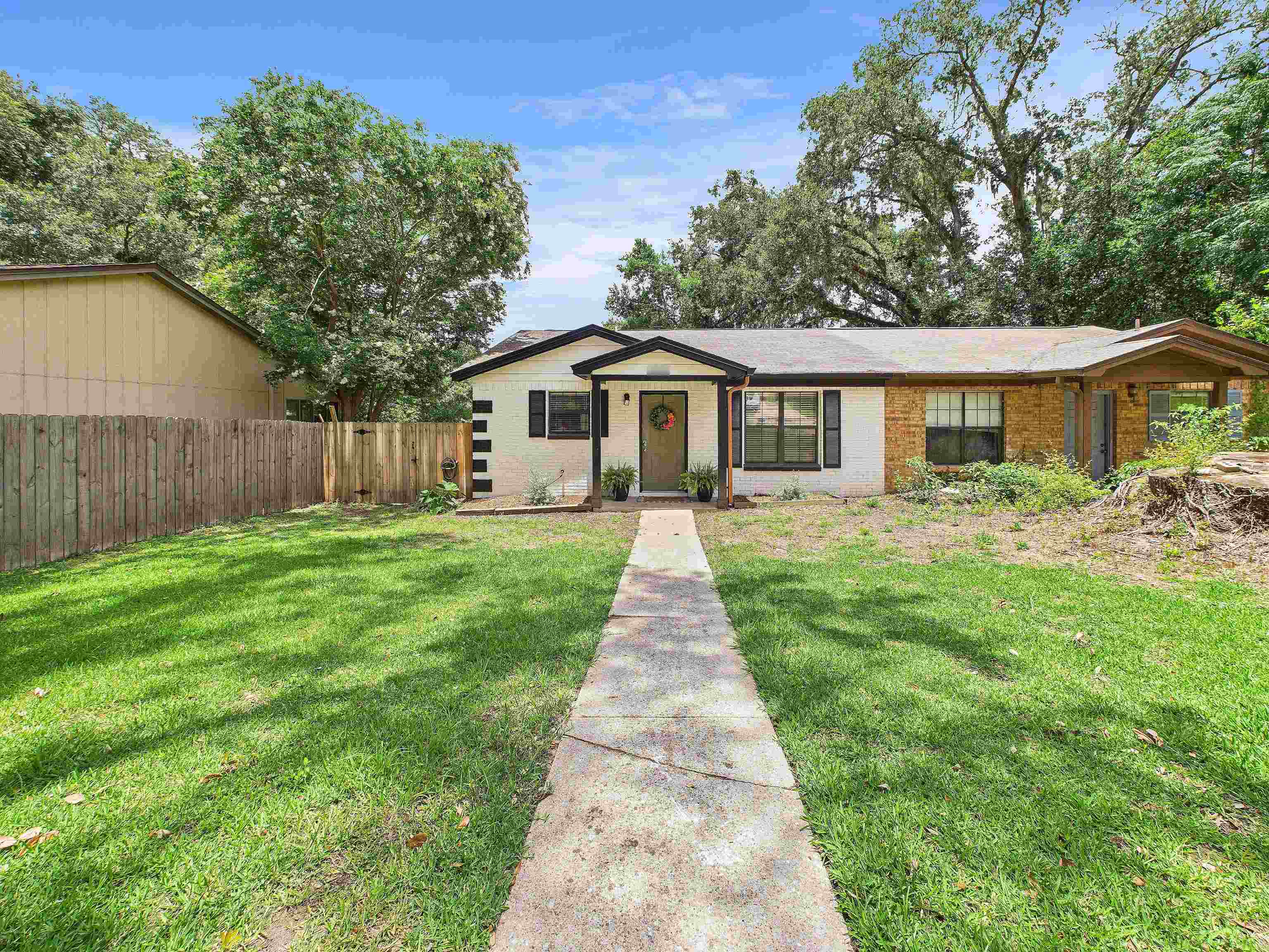 3978 Breezee Court