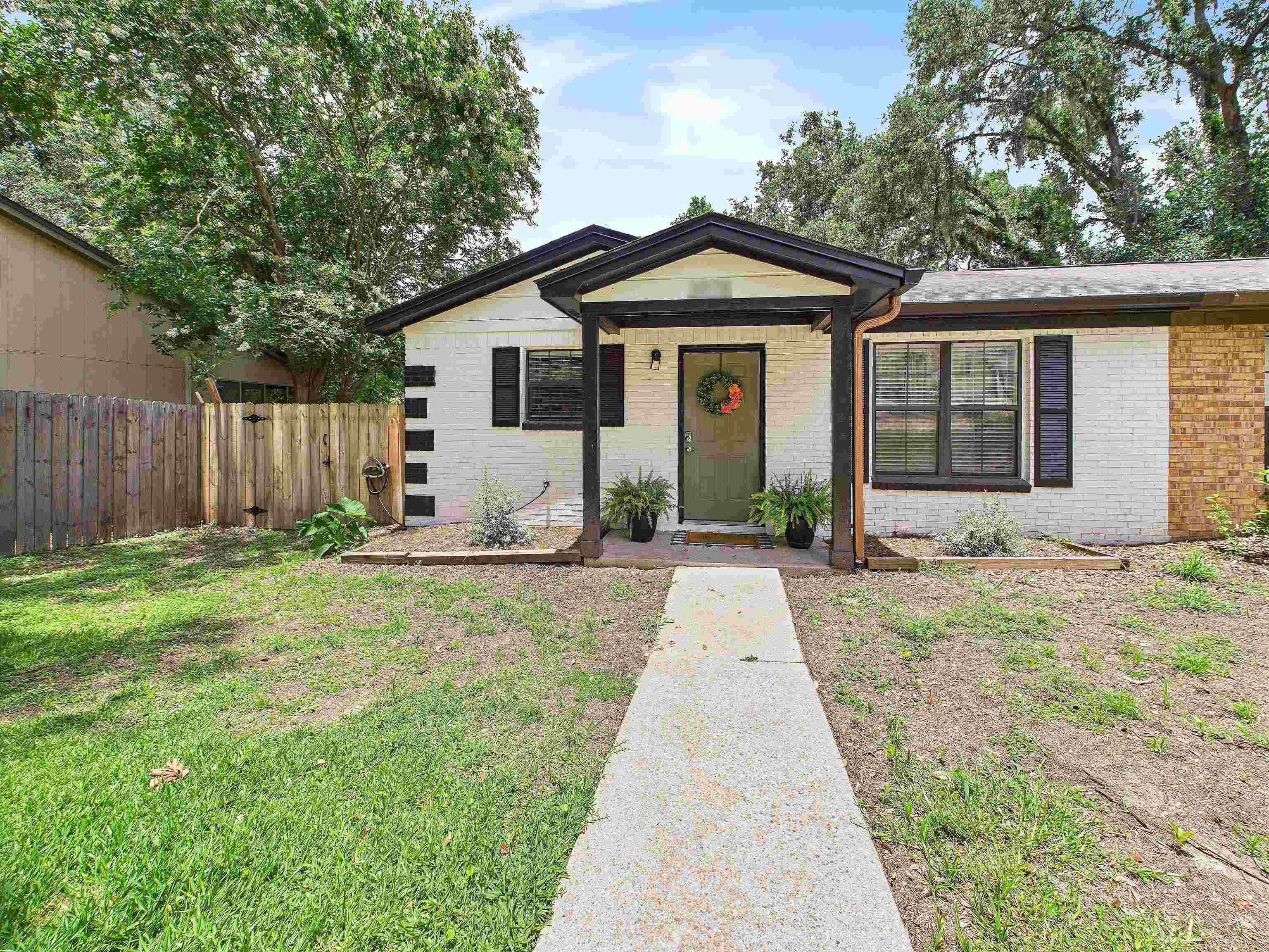 3978 Breezee Court