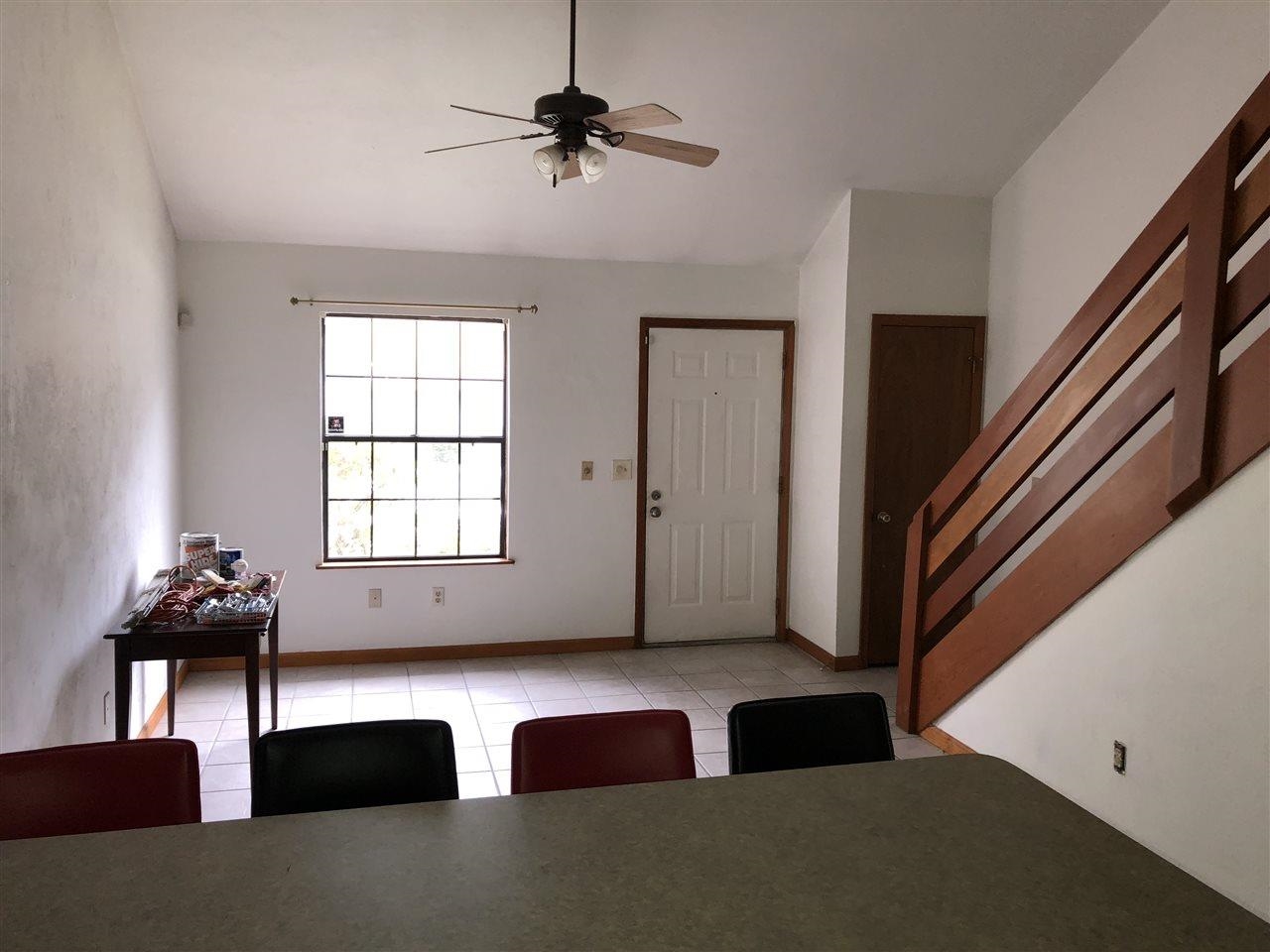 1182 High Road