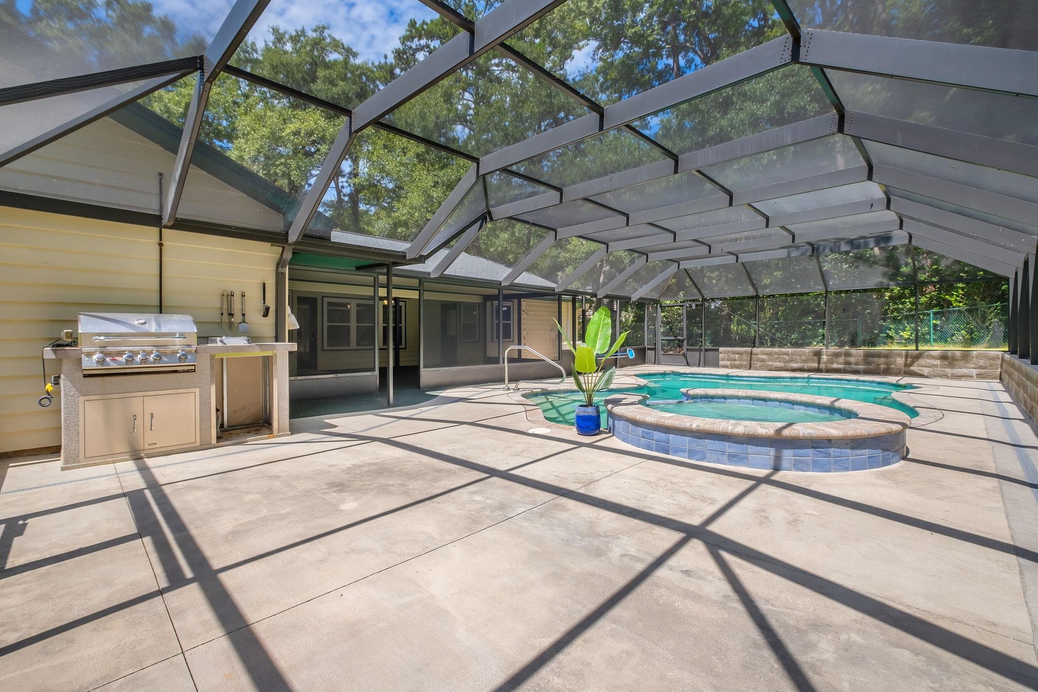 3211 Horseshoe Trail