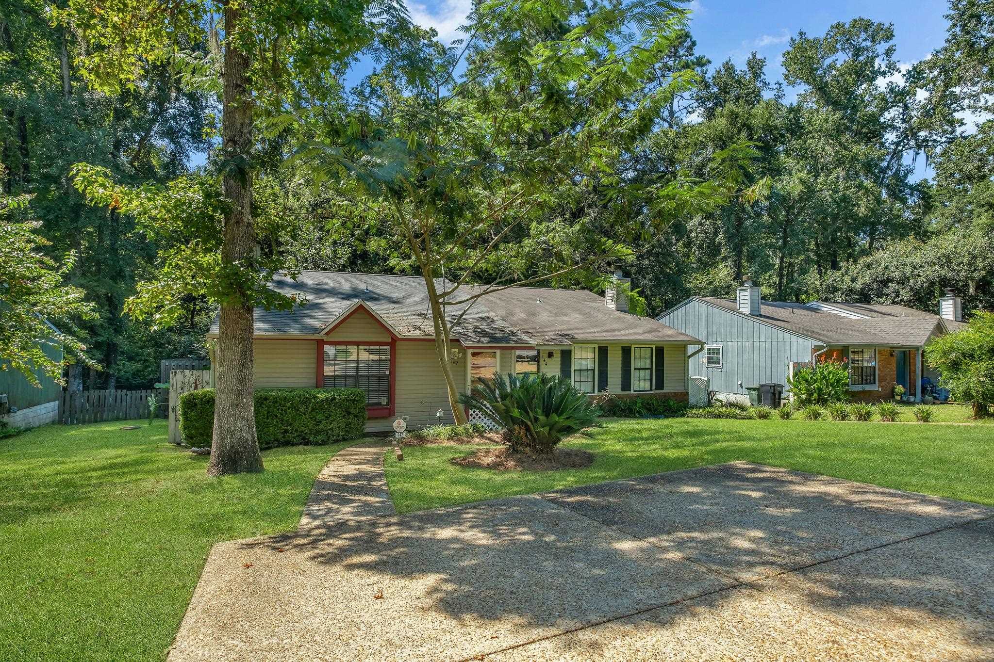 142 W Whetherbine Way