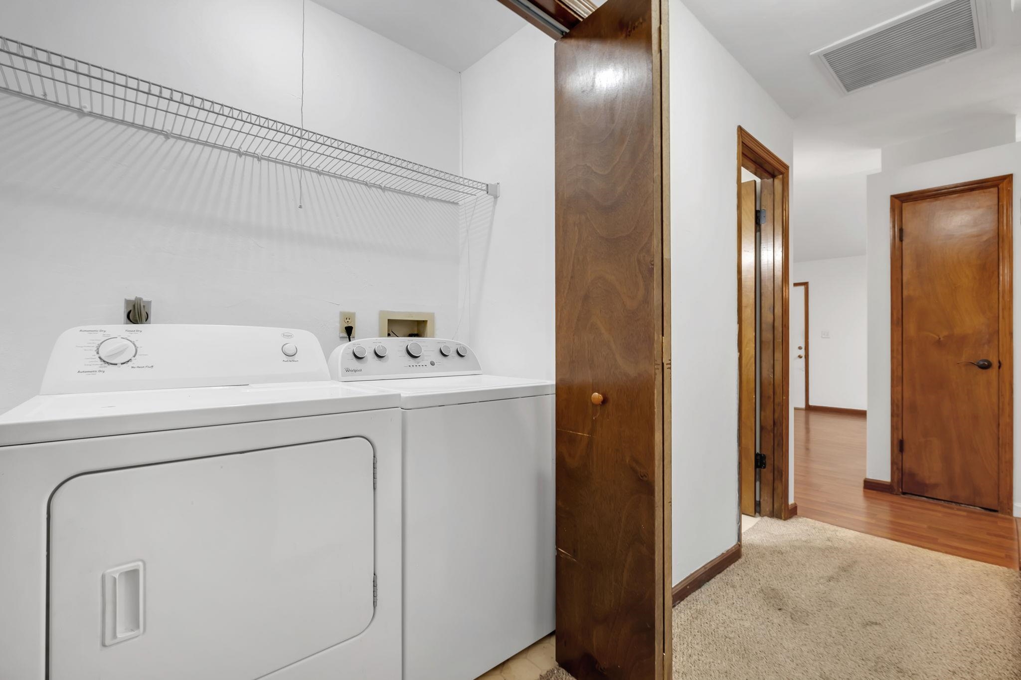 142 W Whetherbine Way