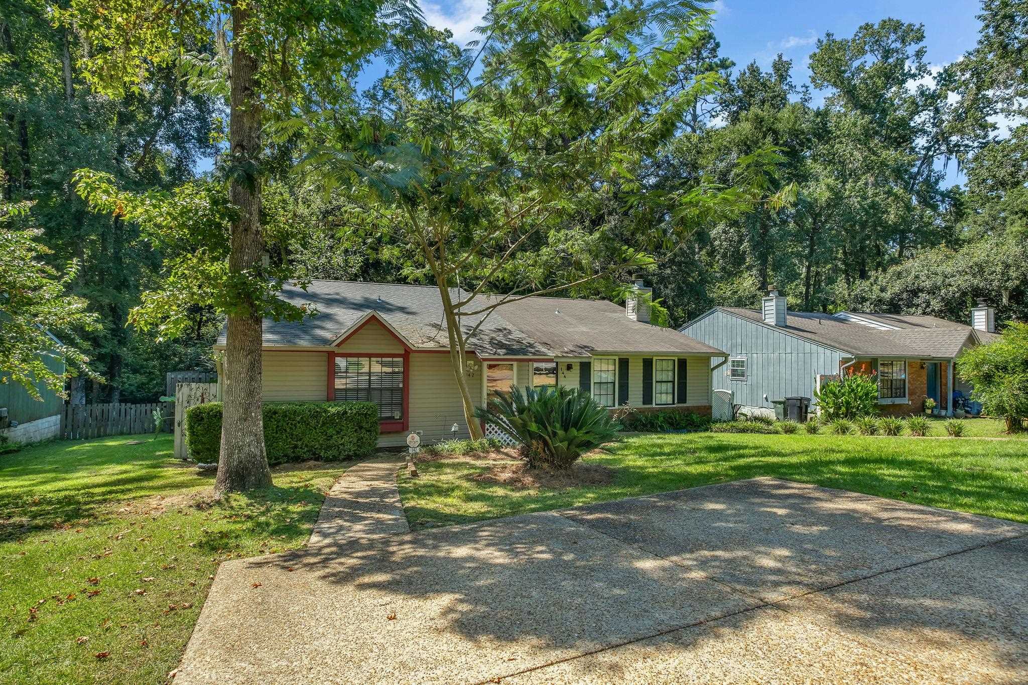 142 W Whetherbine Way