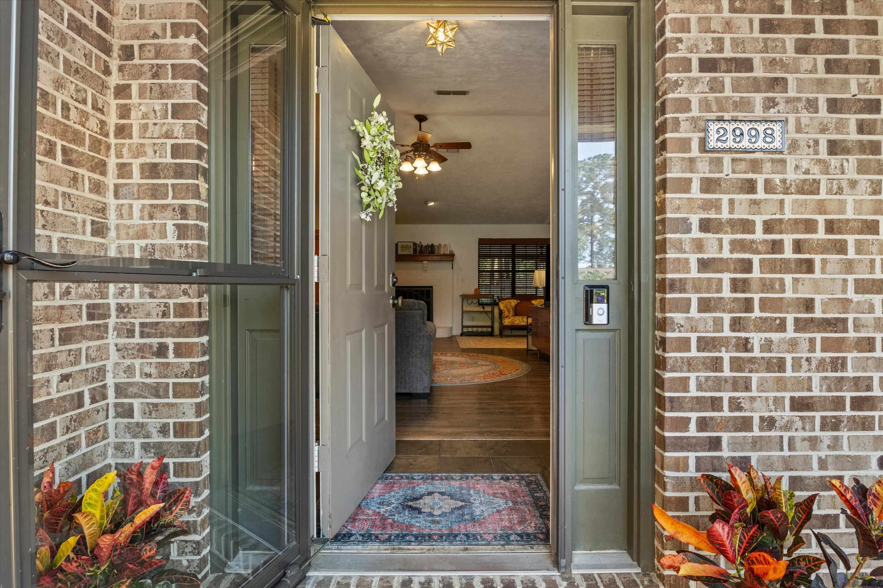 2998 N Settler's Boulevard